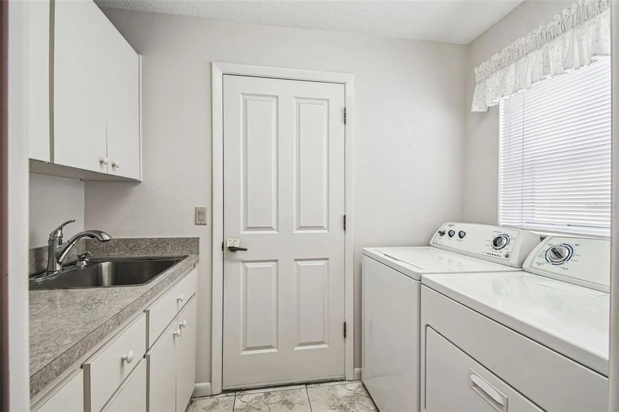 Property Slideshow image 28 of 86 | 8157 hidden hills dr, Spring Hill, FL, 34606