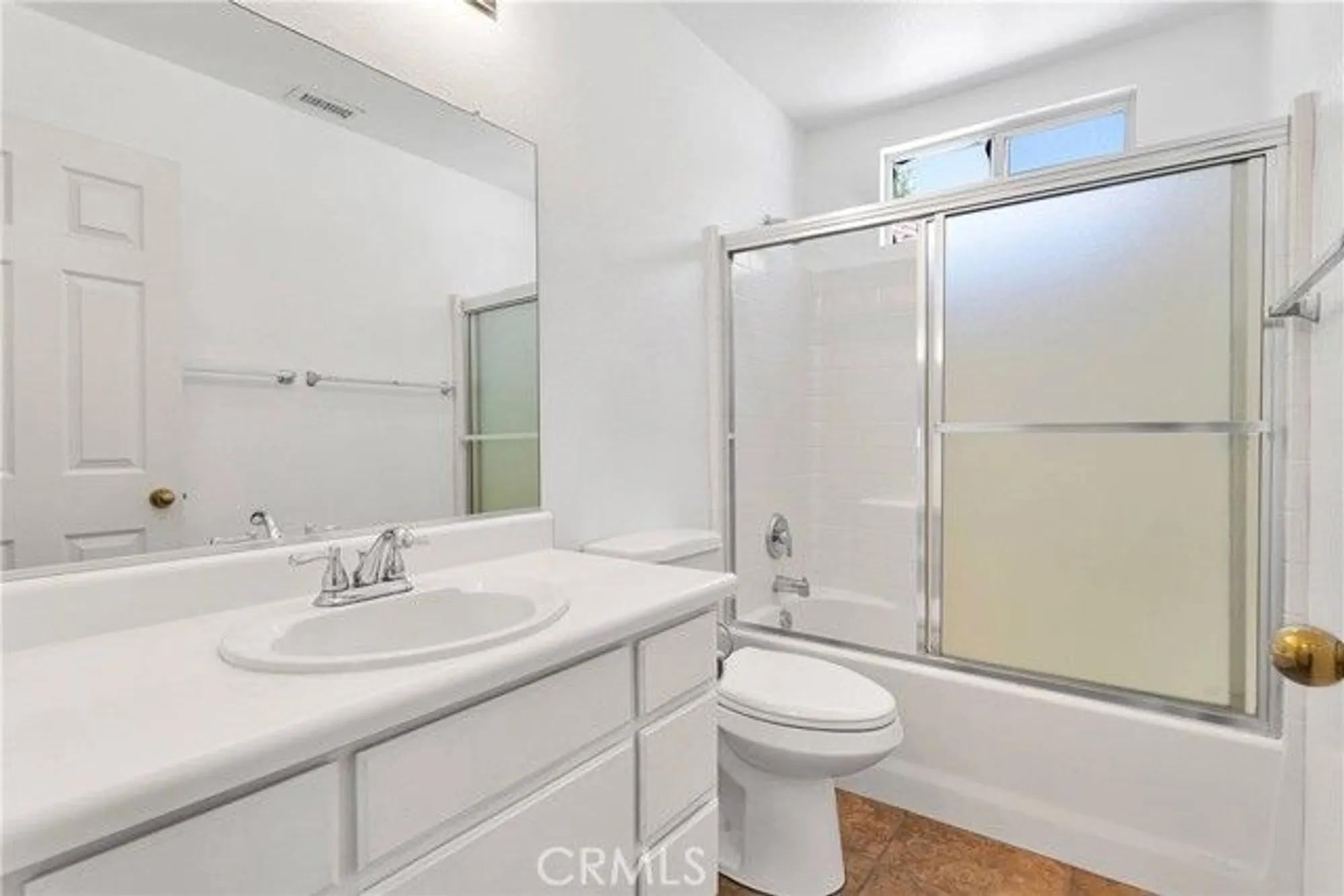 Property Slideshow image 13 of 42 | 40684 corte albara, Murrieta, CA, 92562