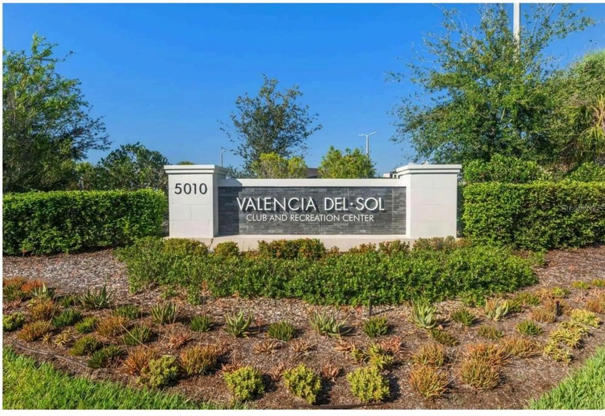 Property Slideshow image 13 of 19 | 15567 corona del mar dr, Wimauma, FL, 33598