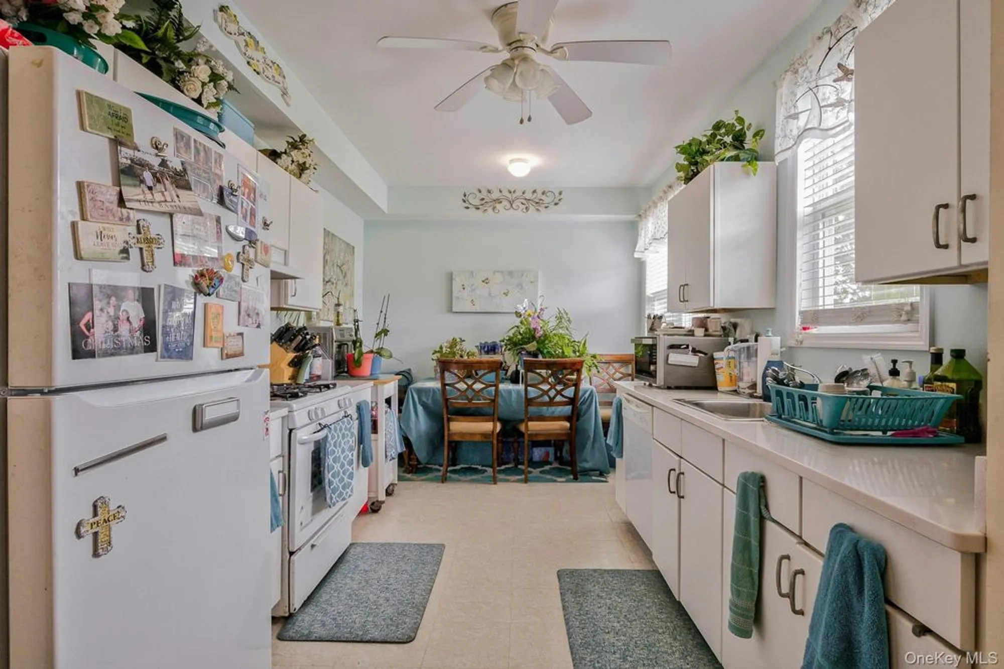 Property Slideshow image 16 of 40 | 279 augusta dr, Medford, NY, 11763