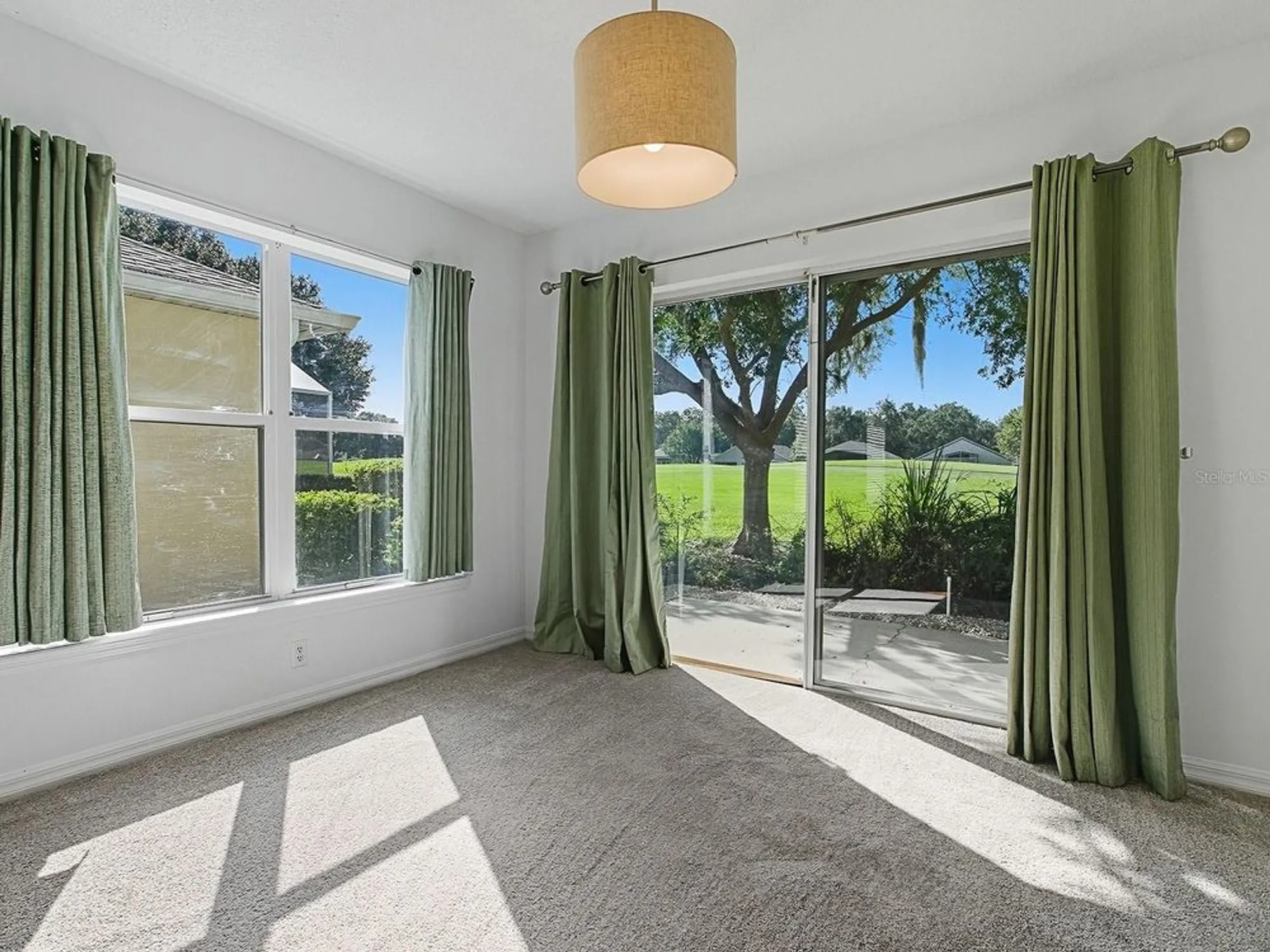 Property Slideshow image 16 of 71 | 3016 andover ct, Mount Dora, FL, 32757