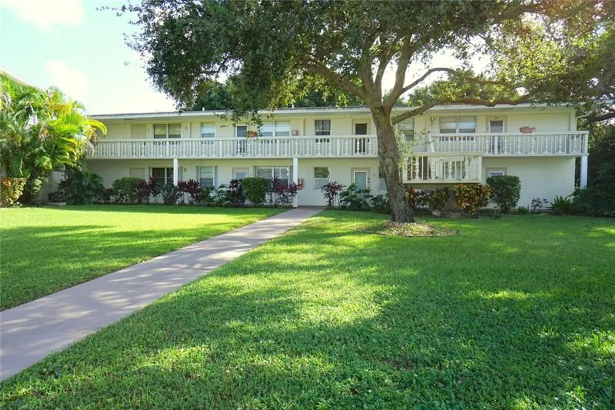 Property Slideshow image 1 of 37 | 105 prescott e unit e, Deerfield Beach, FL, 33442