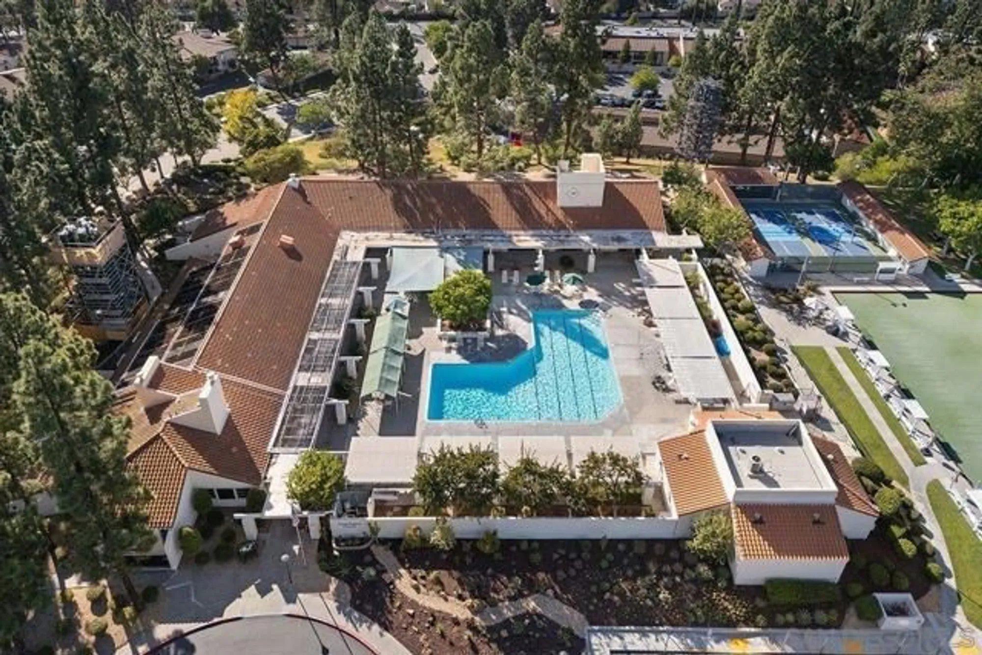 Property Slideshow image 50 of 75 | 17632 caminito hercuba, San Diego, CA, 92128