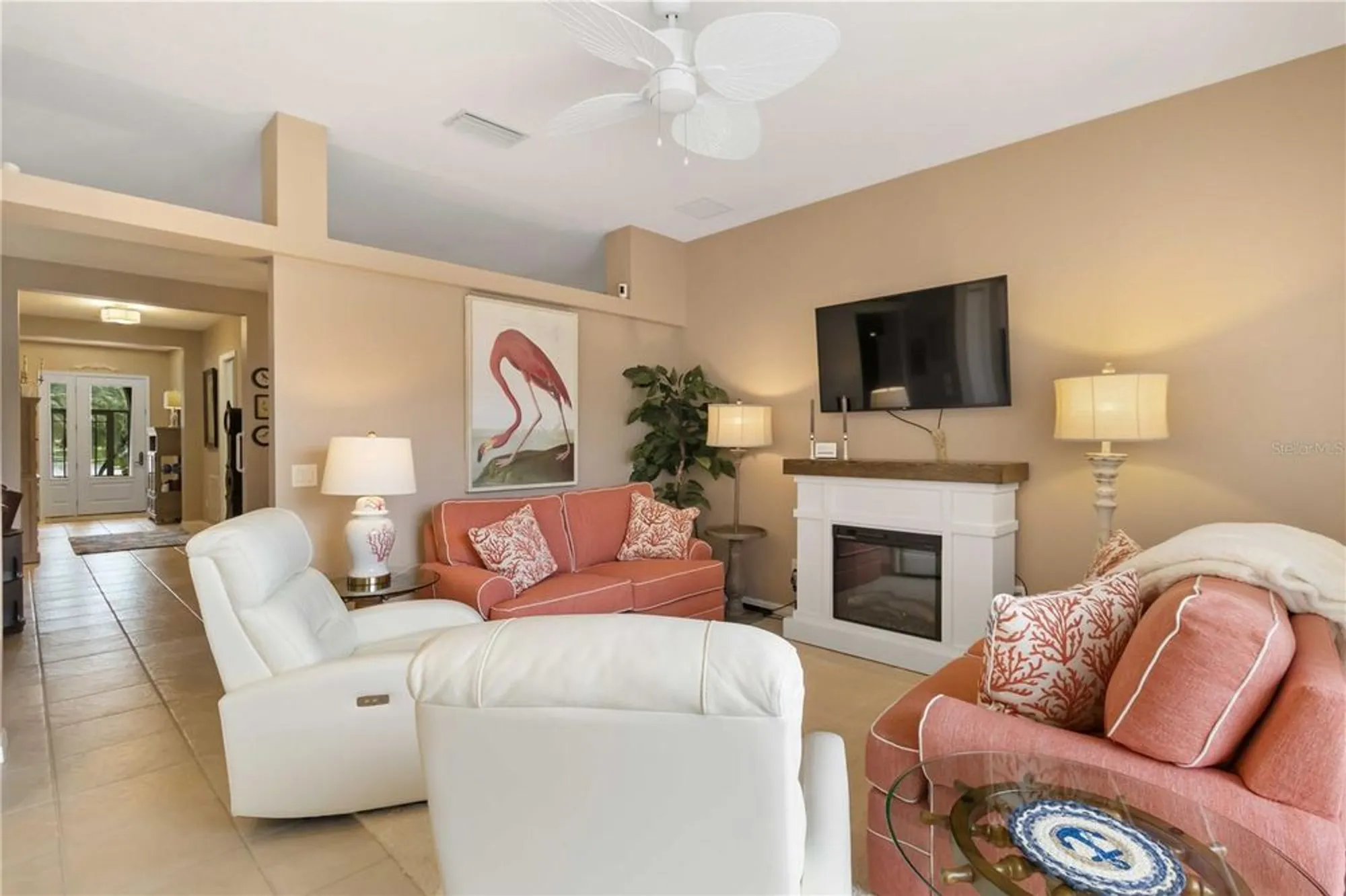 Property Slideshow image 9 of 29 | 6531 43rd ct, Sarasota, FL, 34243