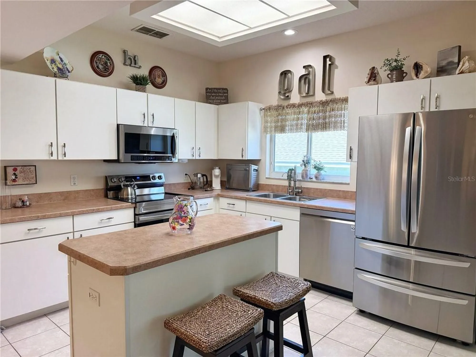 Property Slideshow image 5 of 51 | 3412 capland ave, Clermont, FL, 34711
