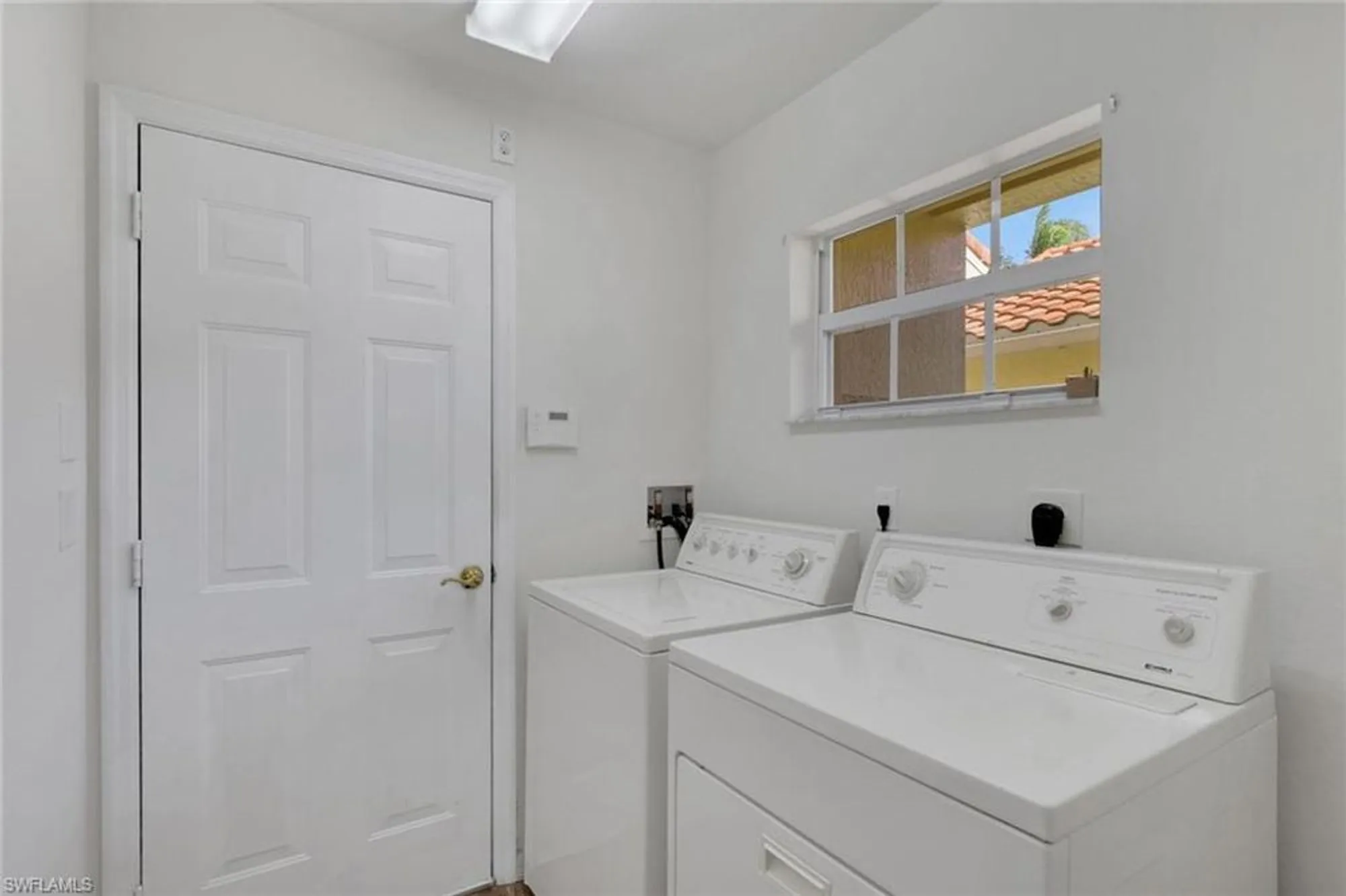 Property Slideshow image 22 of 49 | 8896 cascades isle blvd, Estero, FL, 33928
