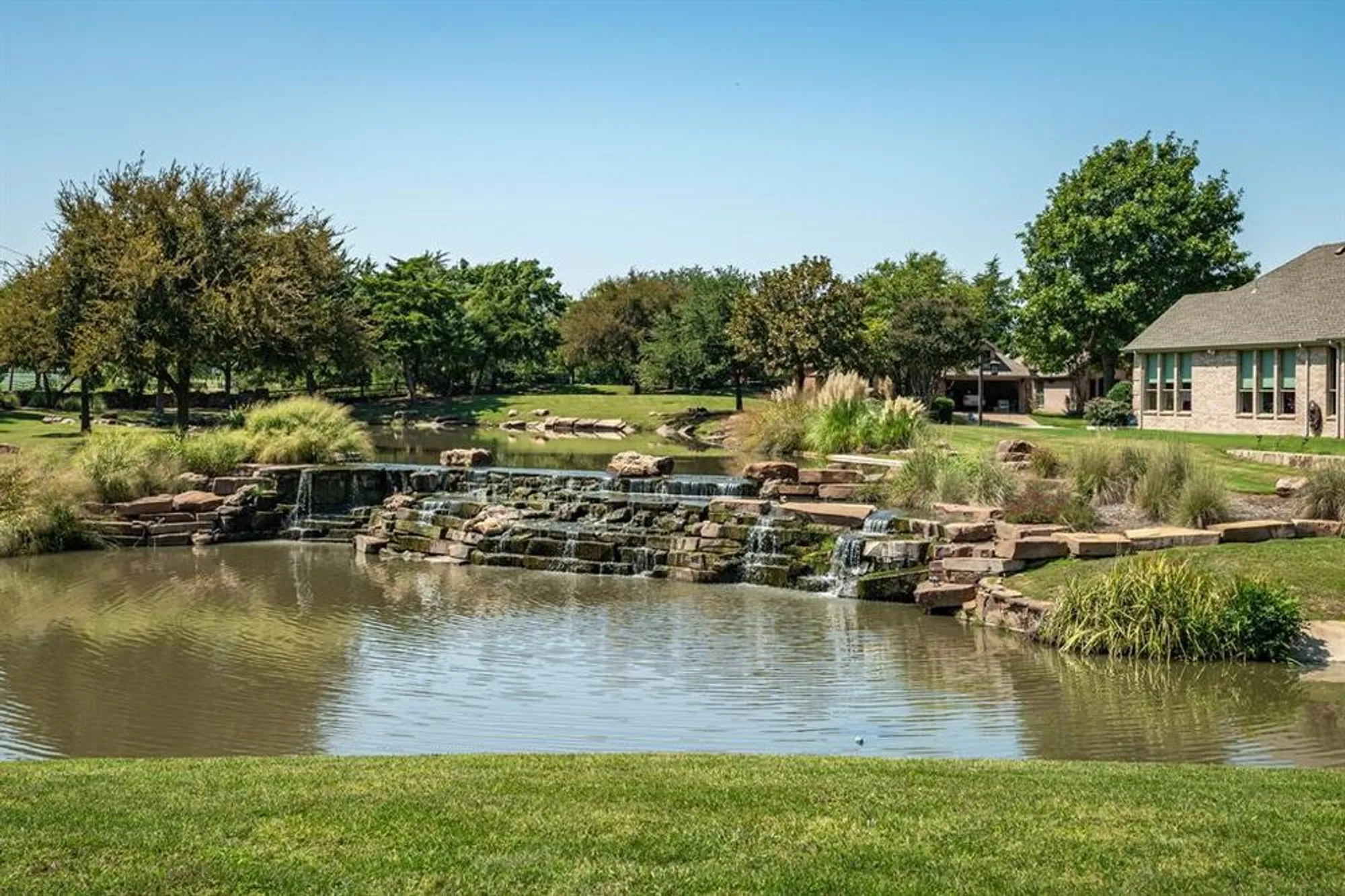 Property Slideshow image 34 of 39 | 615 pelican hills dr, Fairview, TX, 75069