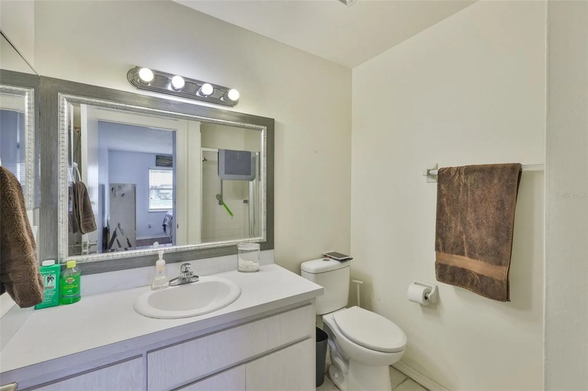 Property Slideshow image 20 of 55 | 1905 canterbury ln unit 17, Sun City Center, FL, 33573