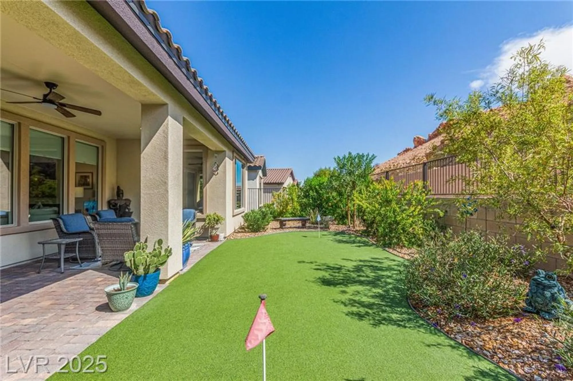 Property Slideshow image 30 of 58 | 29 mirage view dr, Henderson, NV, 89011