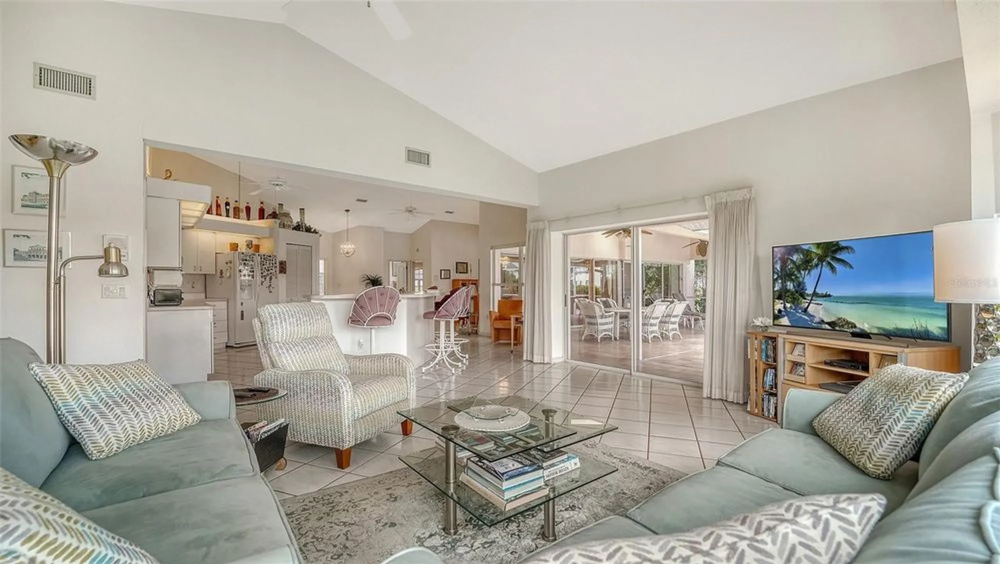 Property Slideshow image 13 of 66 | 6803 drewrys blf, Bradenton, FL, 34203