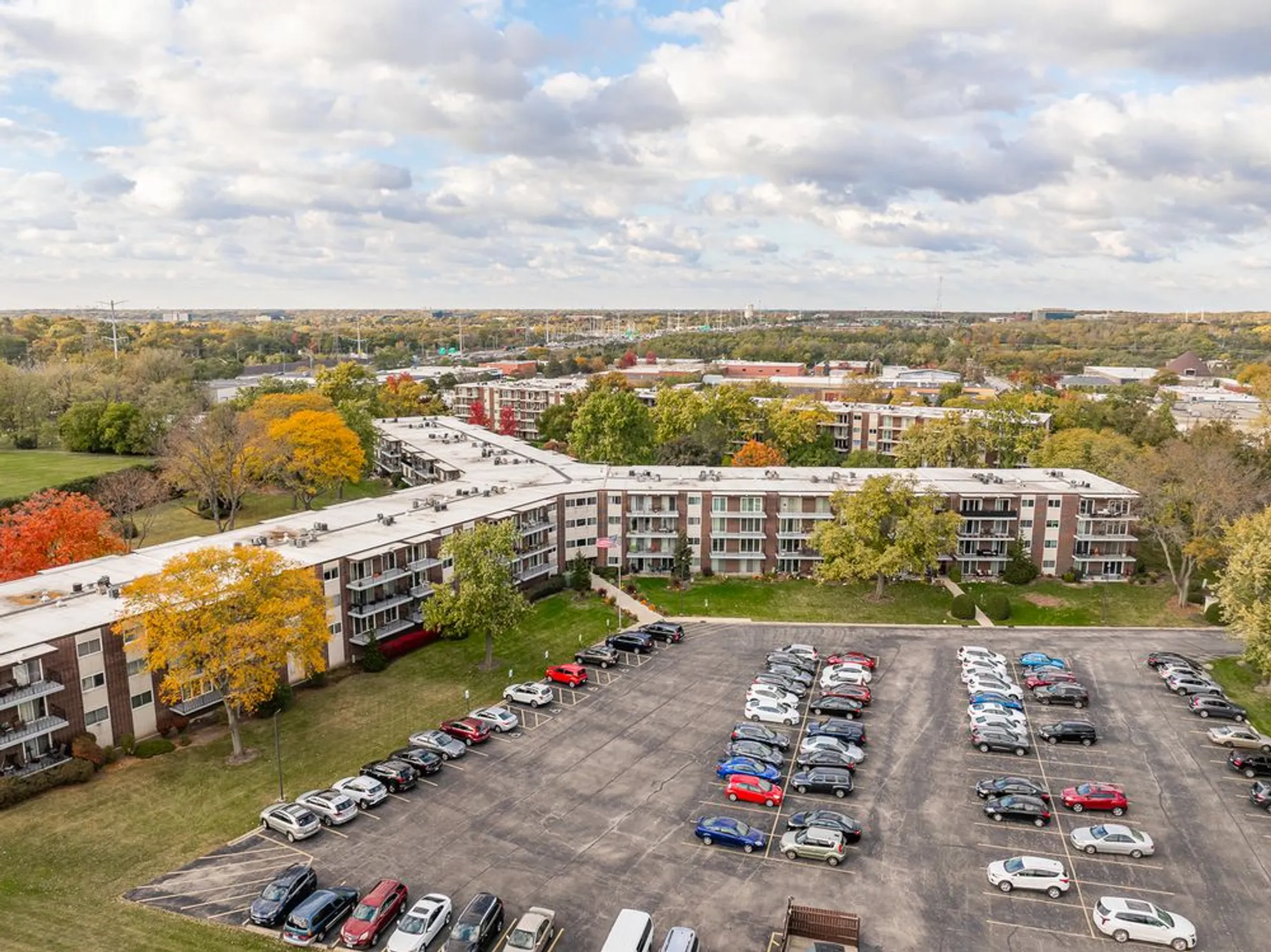 Property Slideshow image 25 of 25 | 5540 walnut ave apt 33a, Downers Grove, IL, 60515