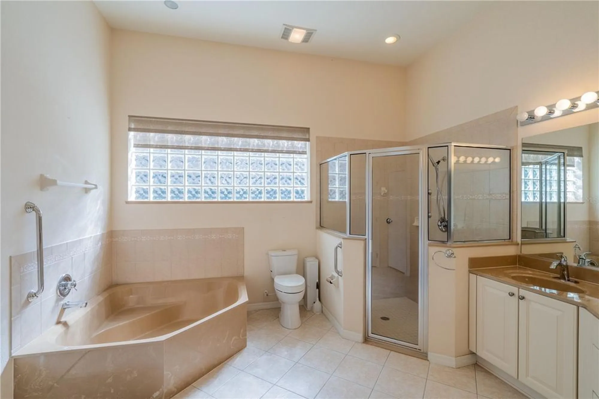 Property Slideshow image 20 of 64 | 10622 sw 71st cir, Ocala, FL, 34476