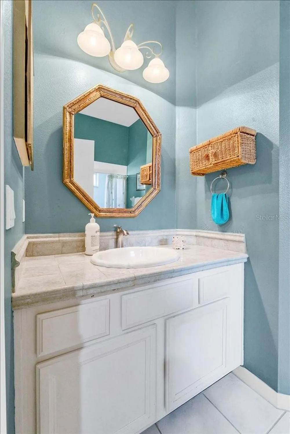 Property Slideshow image 19 of 90 | 6004 sanderling dr, Lakeland, FL, 33809