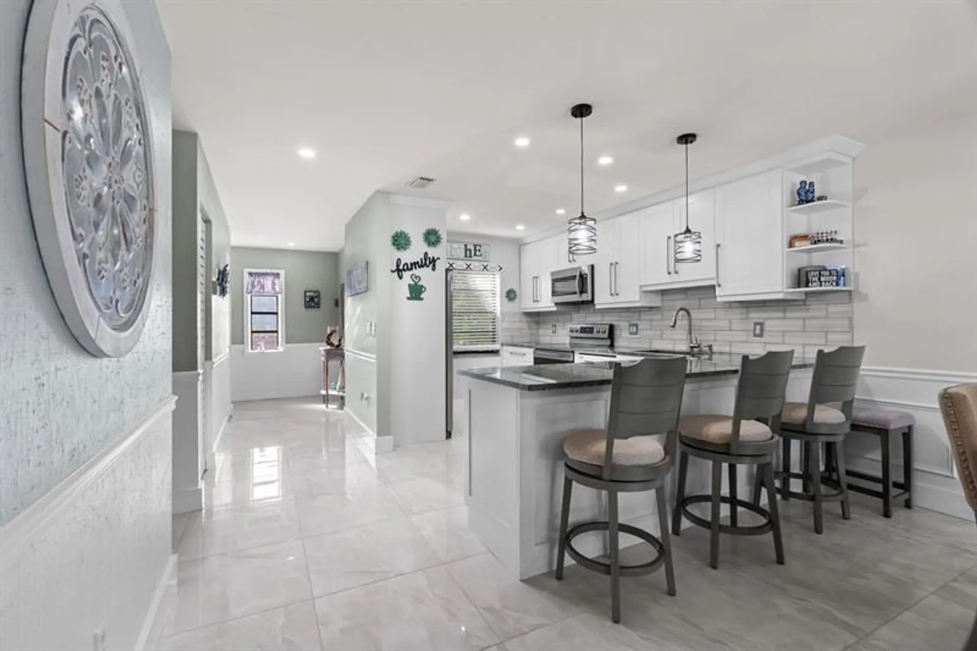 Property Slideshow image 1 of 42 | 21215 lago cir f, Boca Raton, FL, 33433