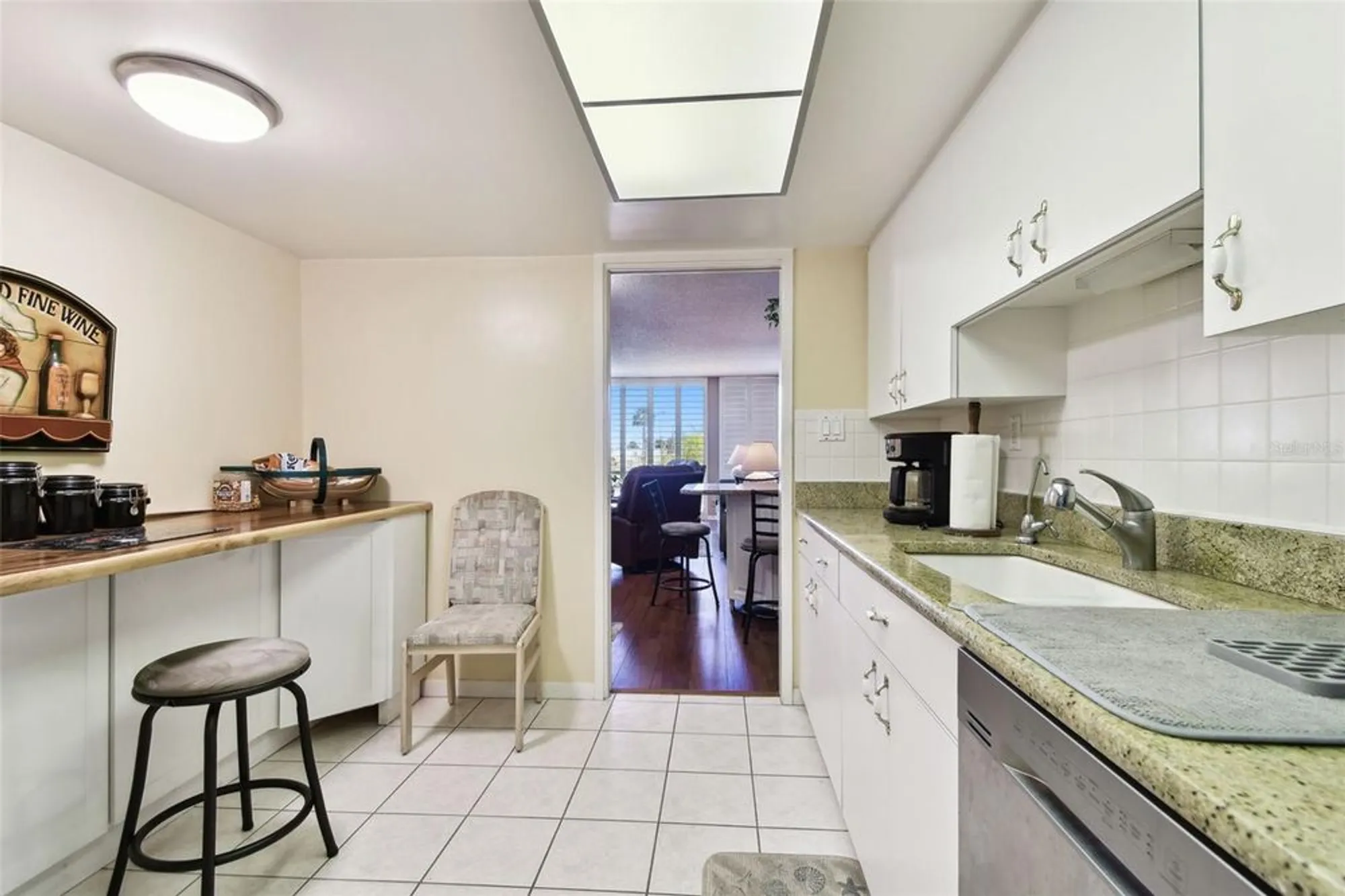 Property Slideshow image 16 of 93 | 7400 sun island dr 207, South Pasadena, FL, 33707