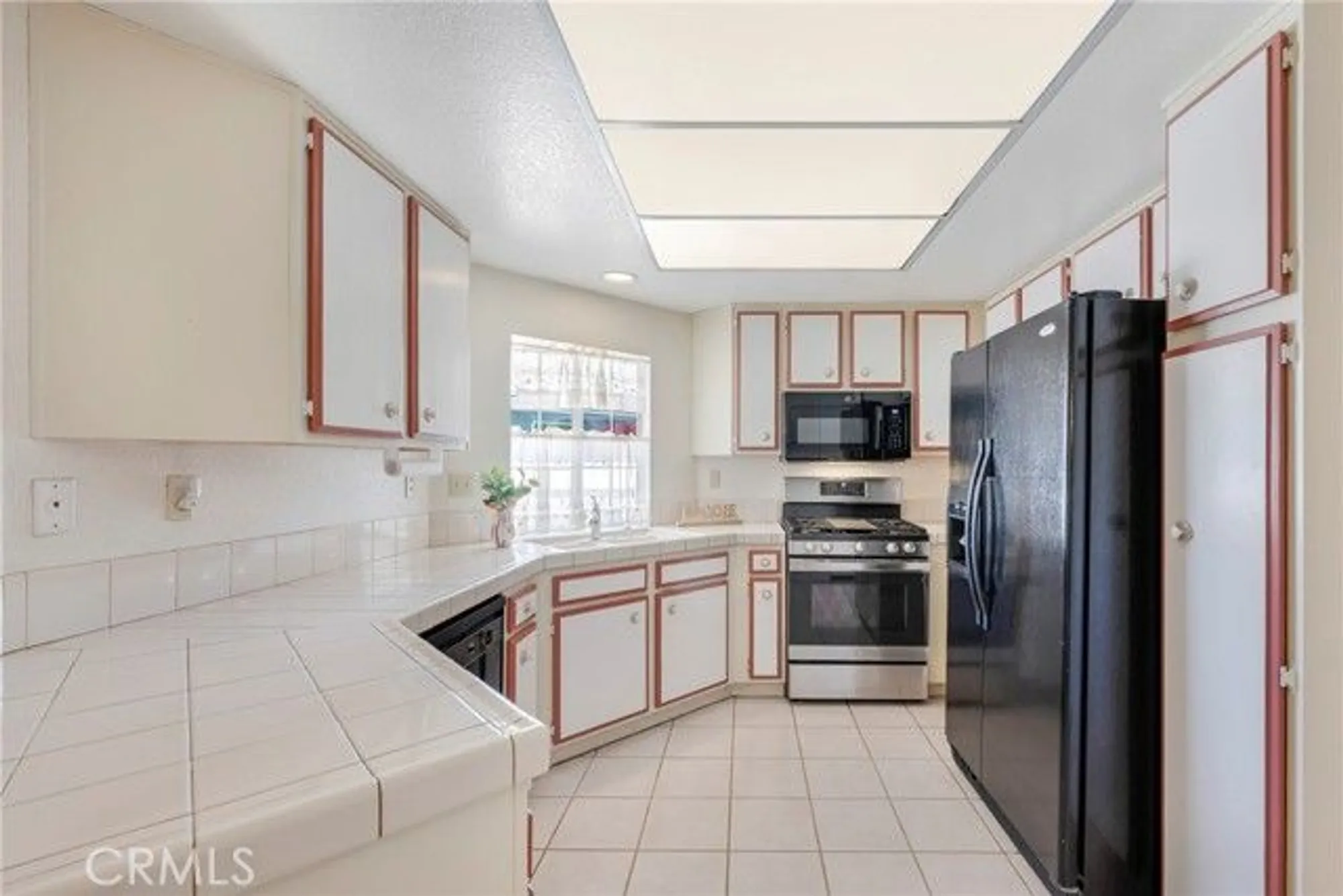 Property Slideshow image 15 of 55 | 28285 calle lustrosos, Menifee, CA, 92585