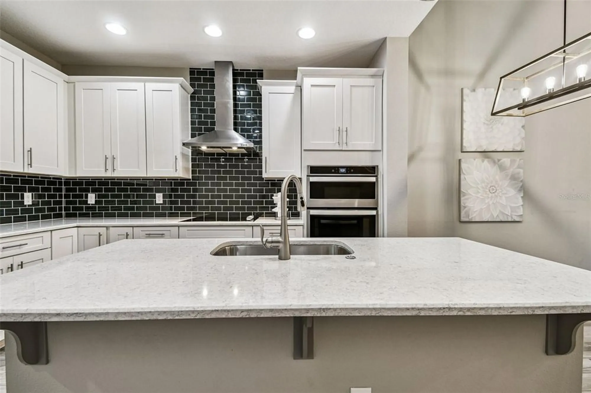 Property Slideshow image 30 of 96 | 5212 blossom cv, Bradenton, FL, 34211