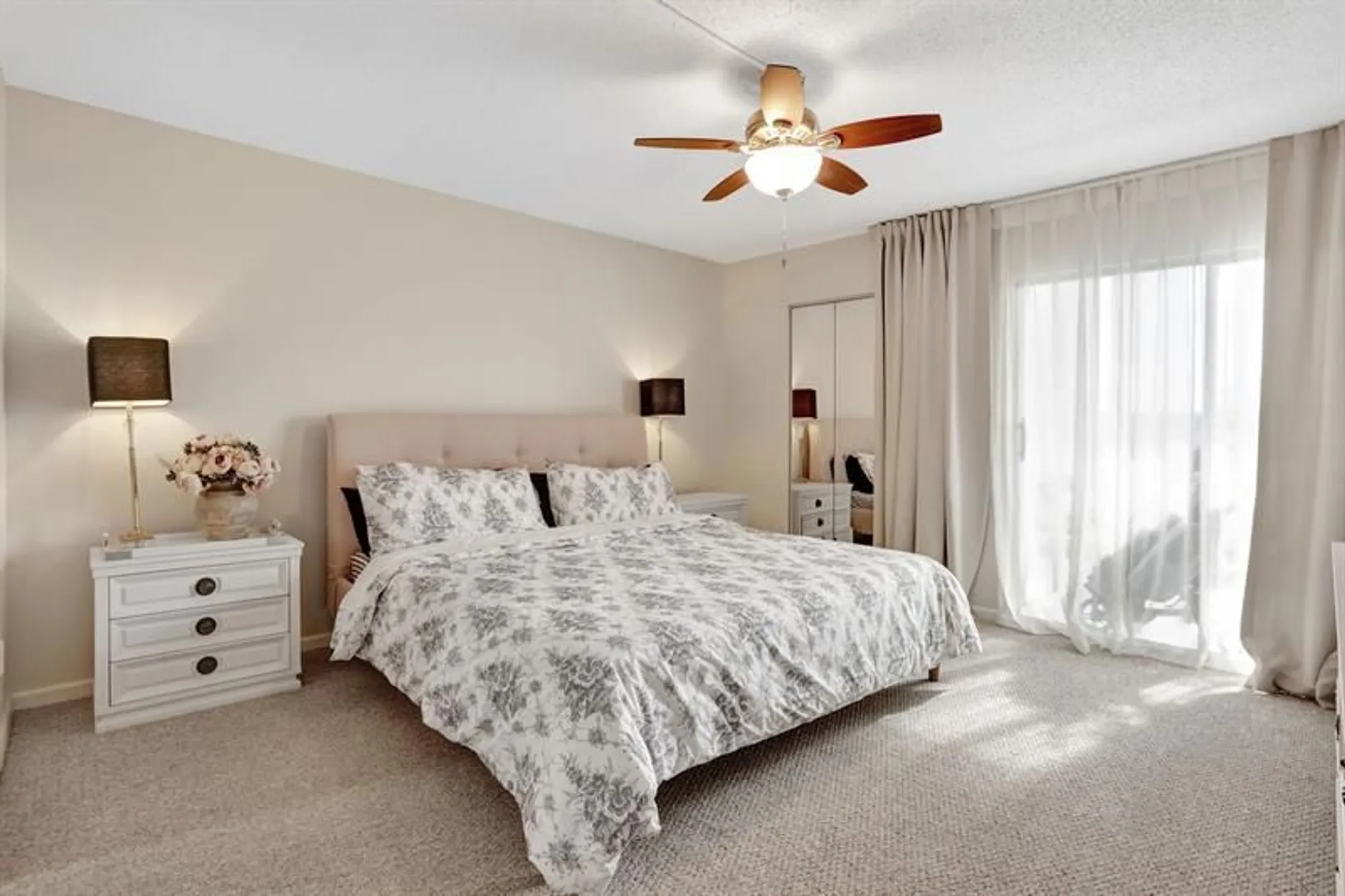 Property Slideshow image 23 of 67 | 2802 victoria way e2, Coconut Creek, FL, 33066