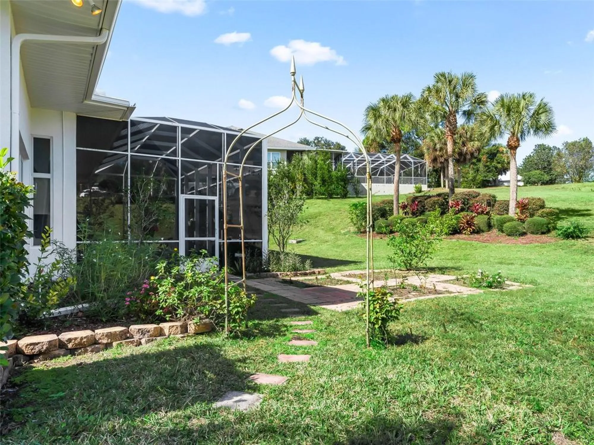 Property Slideshow image 46 of 52 | 39023 griffin lndg, Lady Lake, FL, 32159