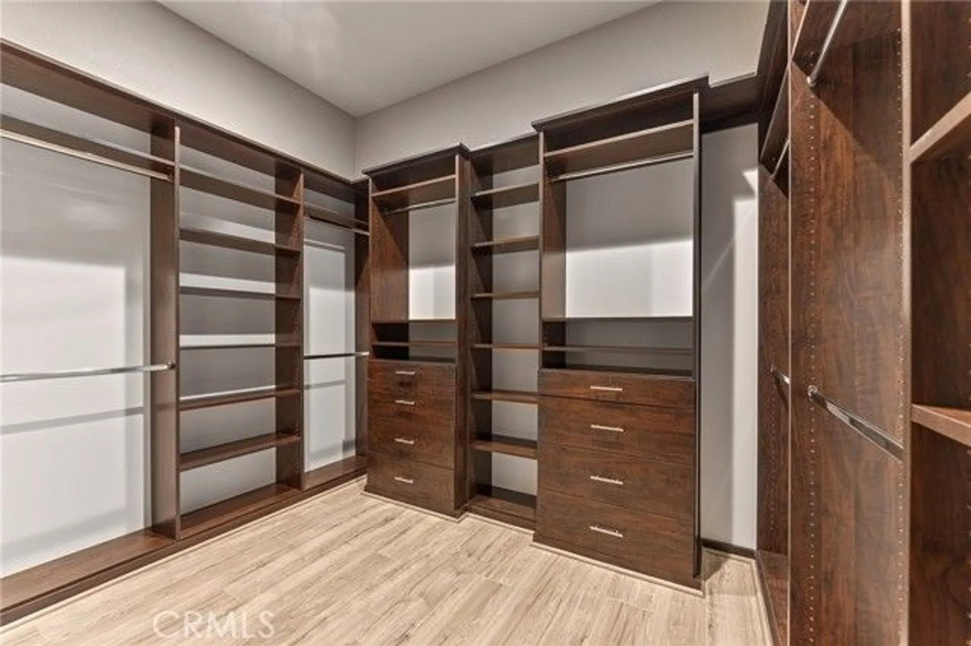 Property Slideshow image 13 of 49 | 18861 latigo st, Apple Valley, CA, 92308