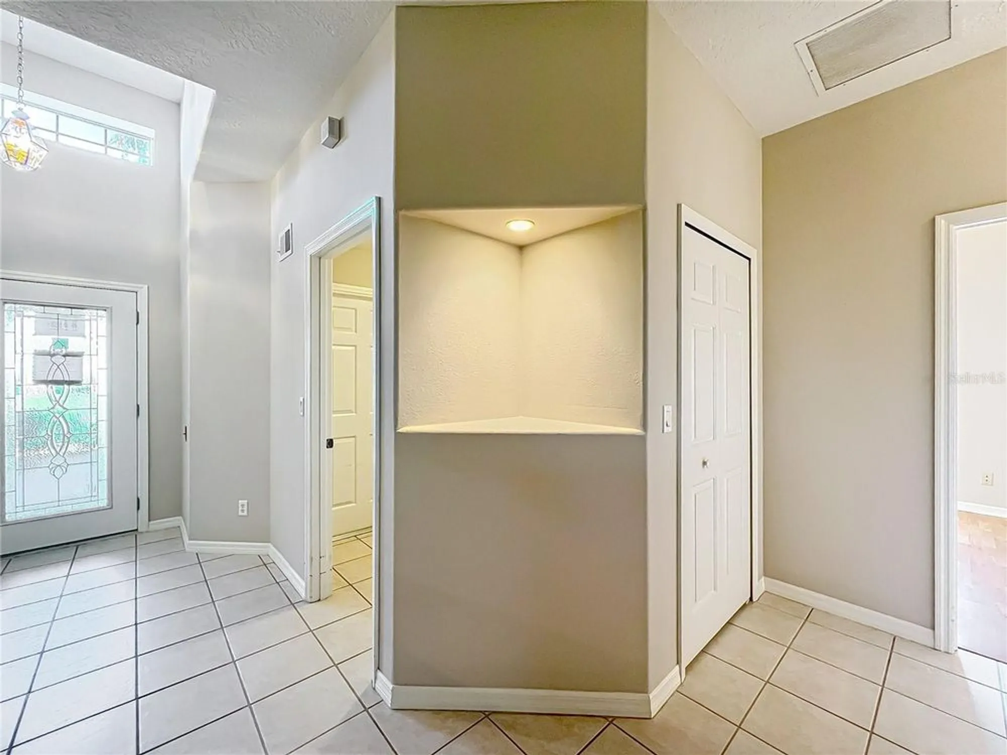 Property Slideshow image 7 of 53 | 21636 king henry ave, Leesburg, FL, 34748