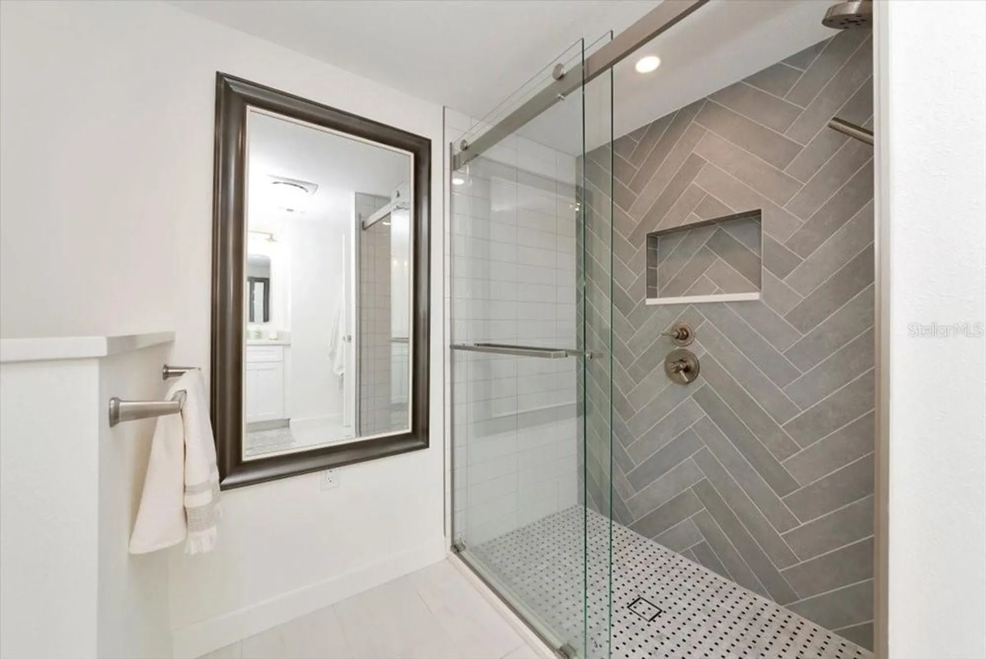 Property Slideshow image 30 of 70 | 619 estuary dr # 619, Bradenton, FL, 34209