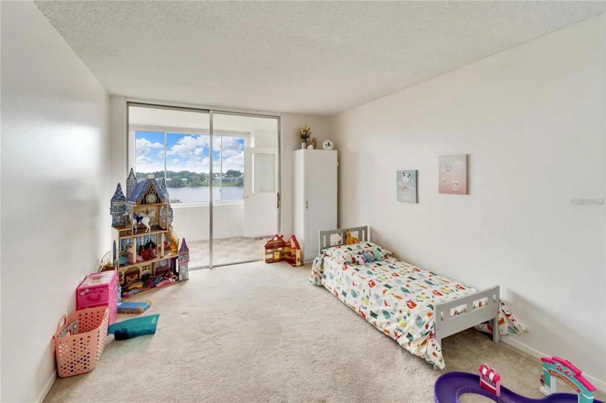 Property Slideshow image 25 of 77 | 700 mirror ter 505, Winter Haven, FL, 33881