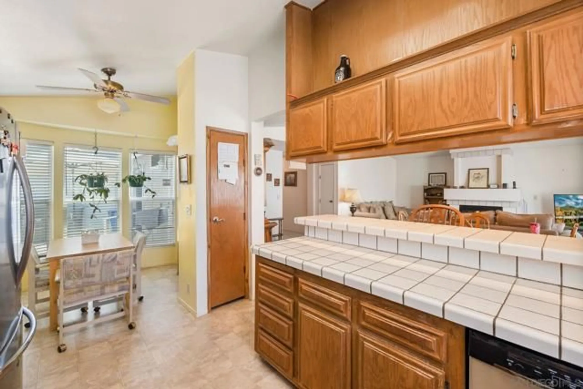 Property Slideshow image 16 of 29 | 2010 w san marcos blvd 90, San Marcos, CA, 92078