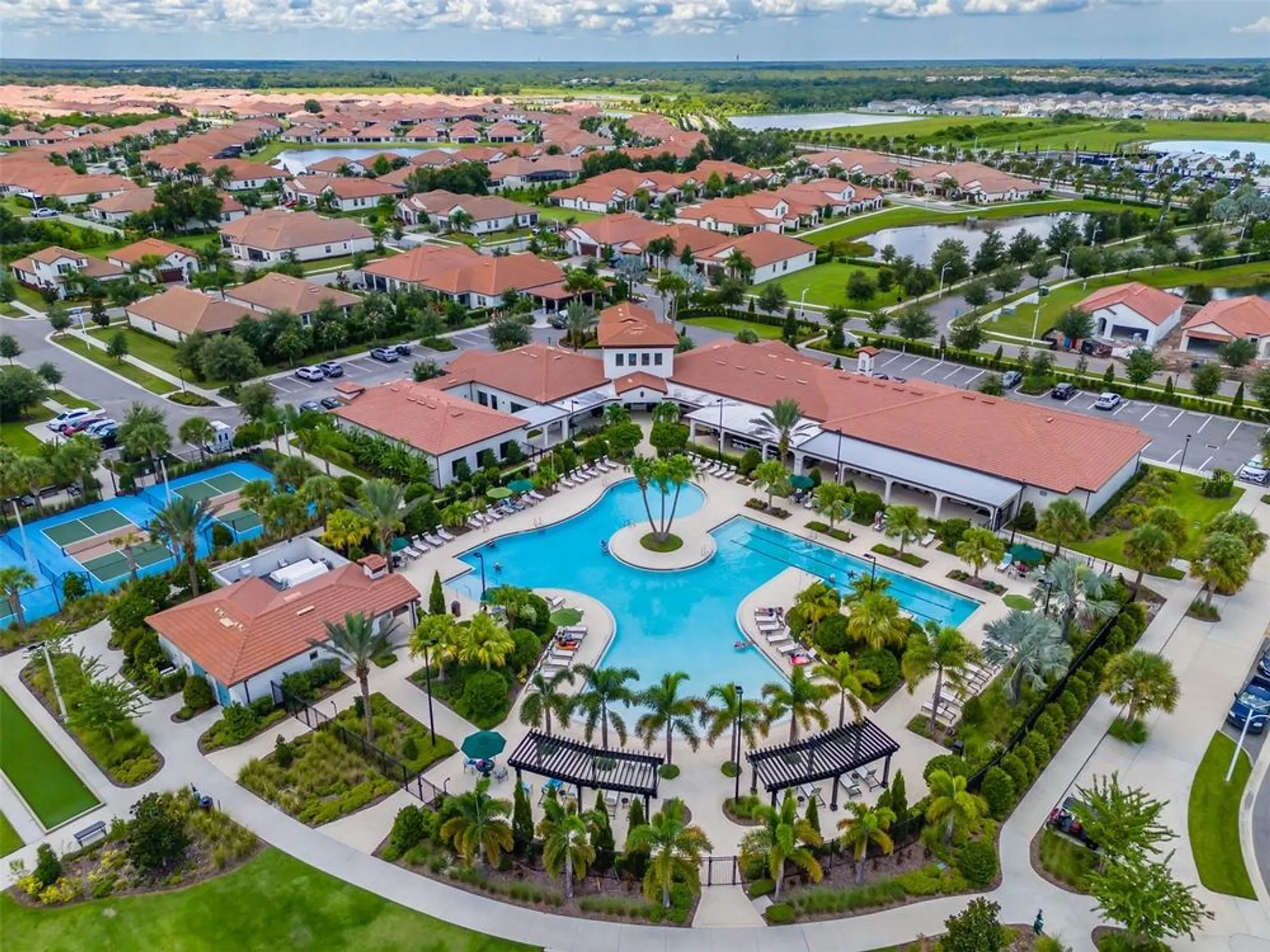 Property Slideshow image 47 of 52 | 17231 holly well ave, Wimauma, FL, 33598