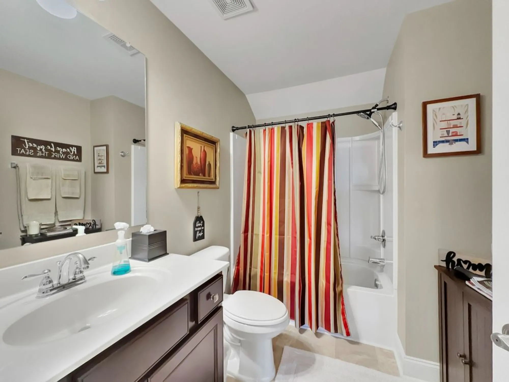 Property Slideshow image 22 of 30 | 1397 whispering oaks dr, Lebanon, TN, 37090