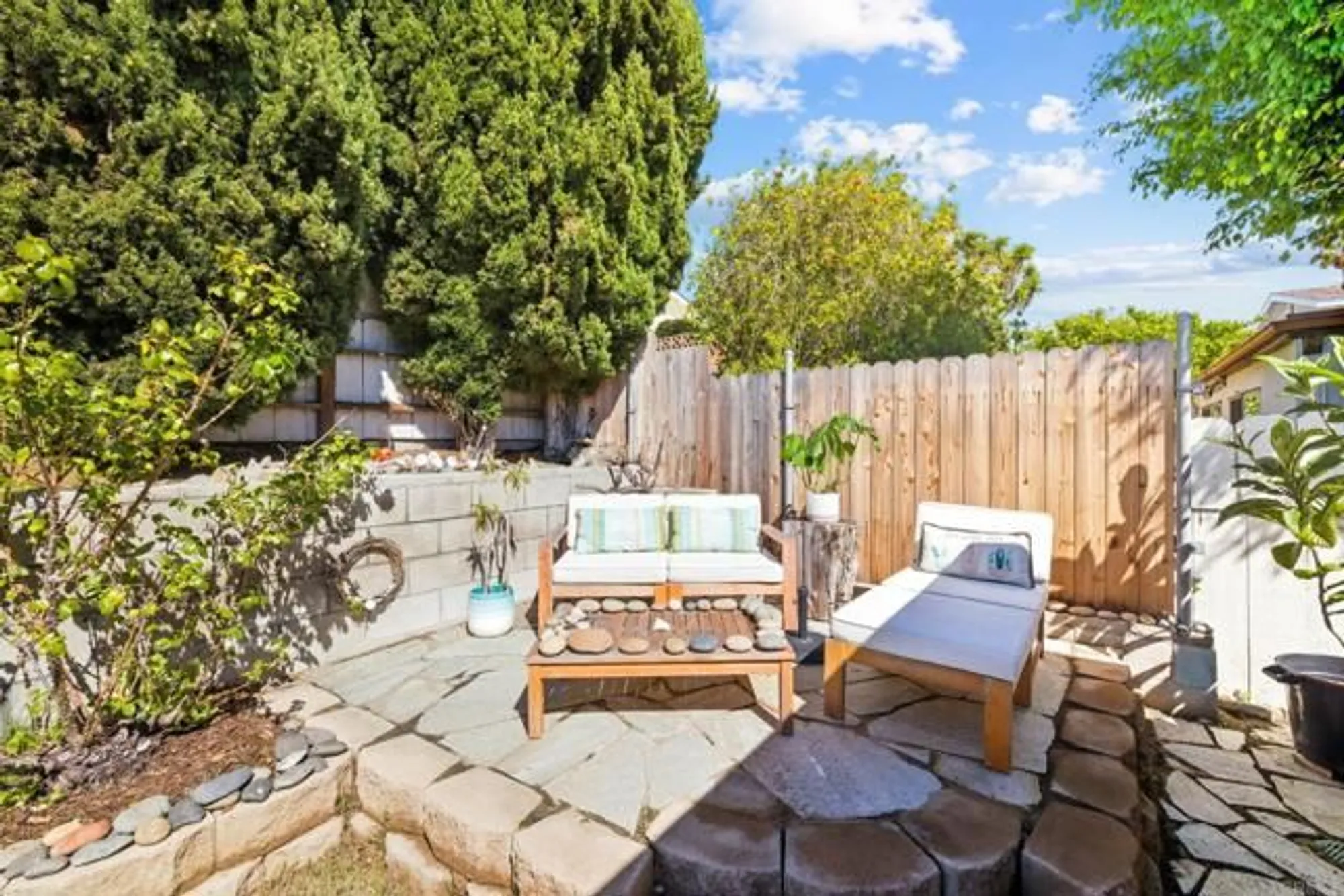 Property Slideshow image 29 of 40 | 3560 santa maria st, Oceanside, CA, 92056