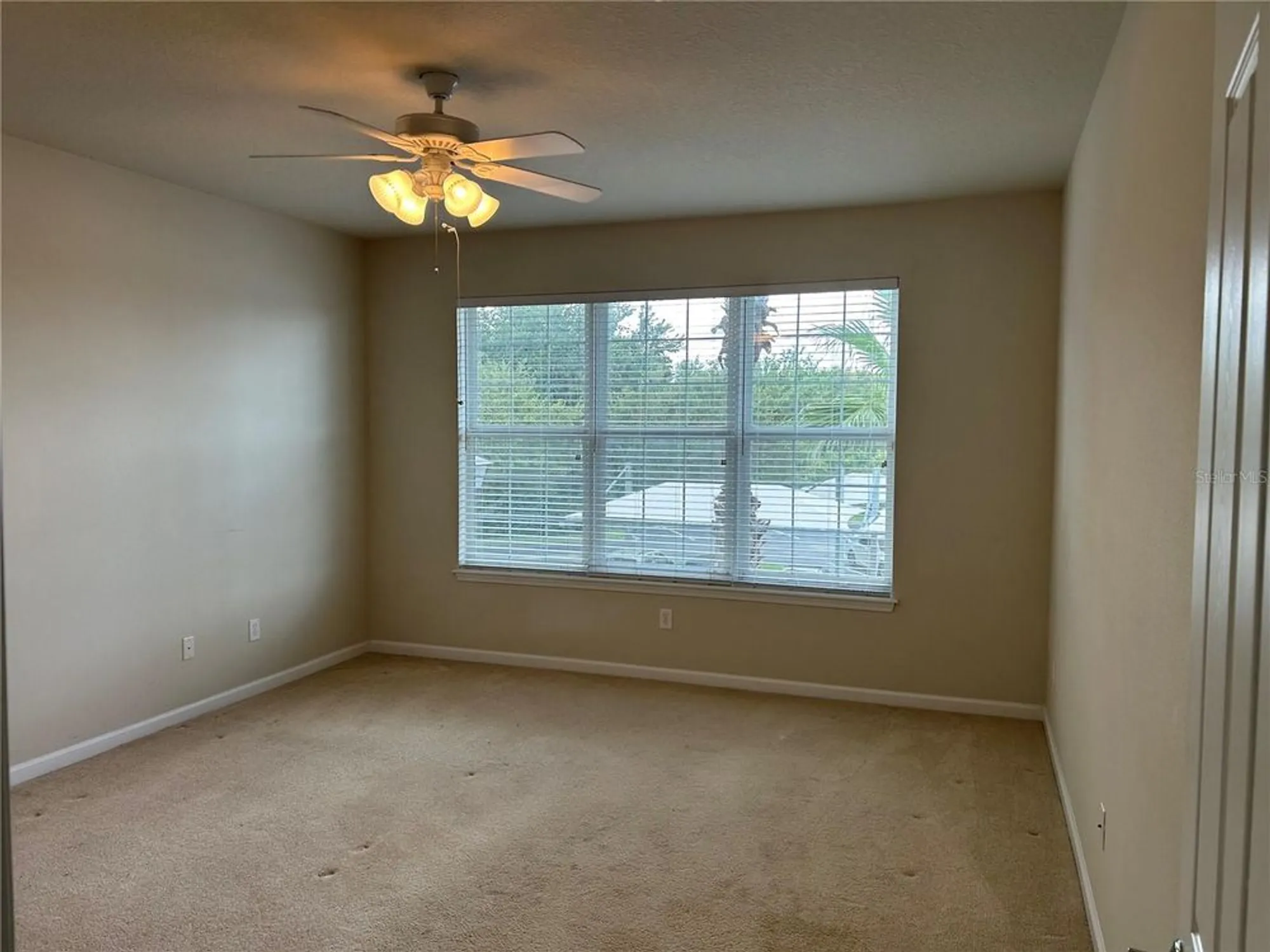 Property Slideshow image 9 of 20 | 9831 del webb pkwy 4208, Jacksonville, FL, 32256