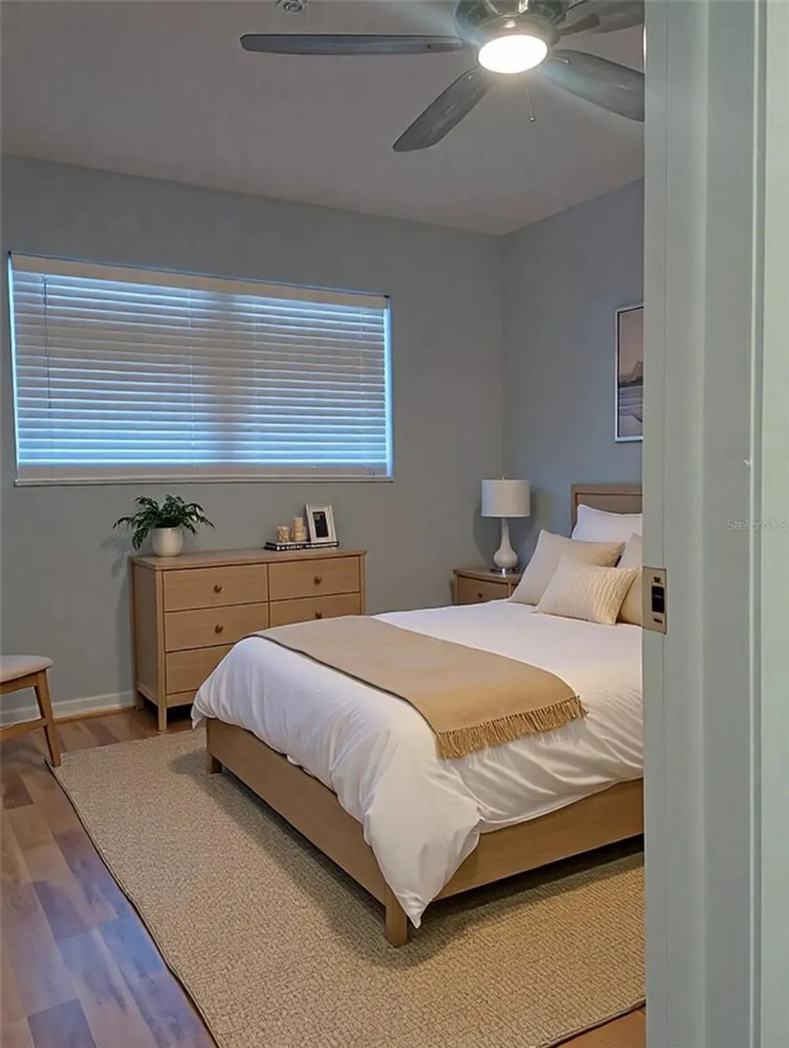 Property Slideshow image 17 of 20 | 5521 80th st n unit 306, Saint Petersburg, FL, 33709