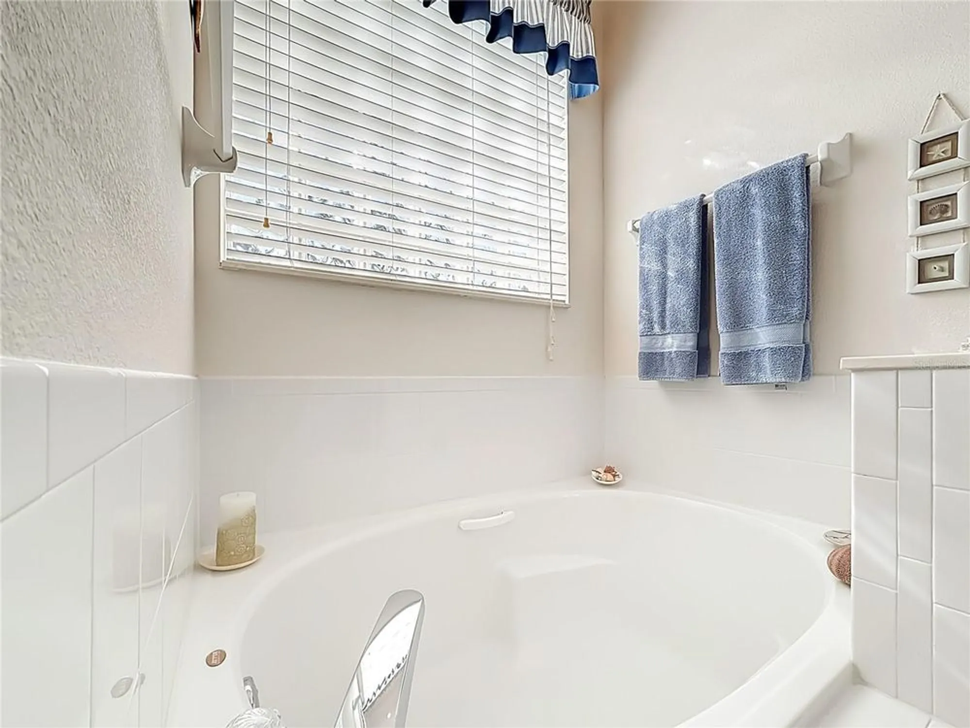 Property Slideshow image 23 of 86 | 3529 mount hope loop, Leesburg, FL, 34748