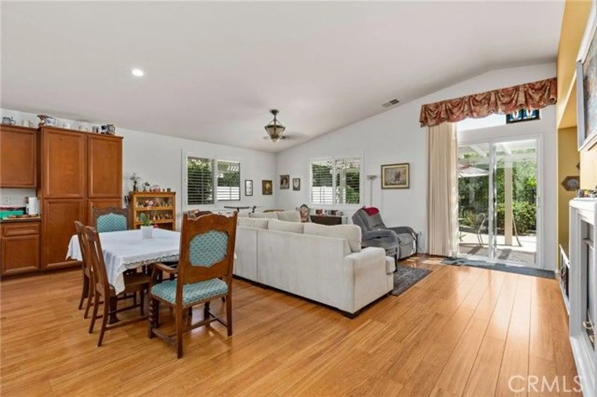 Property Slideshow image 5 of 24 | 1538 green creek trl, Beaumont, CA, 92223