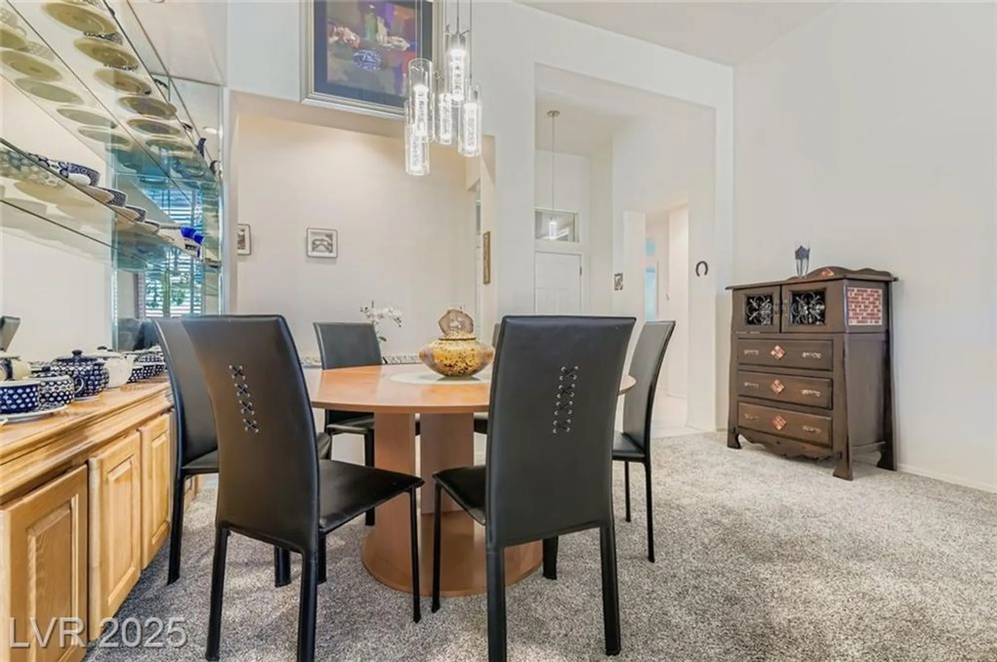 Property Slideshow image 7 of 38 | 9905 hemet dr, Las Vegas, NV, 89134