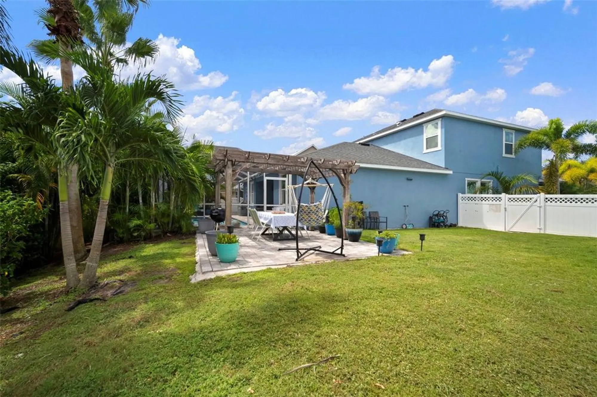 Property Slideshow image 57 of 94 | 5125 admiral pointe dr, Apollo Beach, FL, 33572