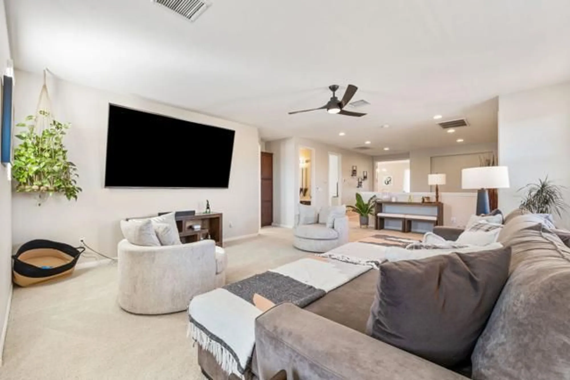 Property Slideshow image 8 of 65 | 82922 spirit mountain dr, Indio, CA, 92201