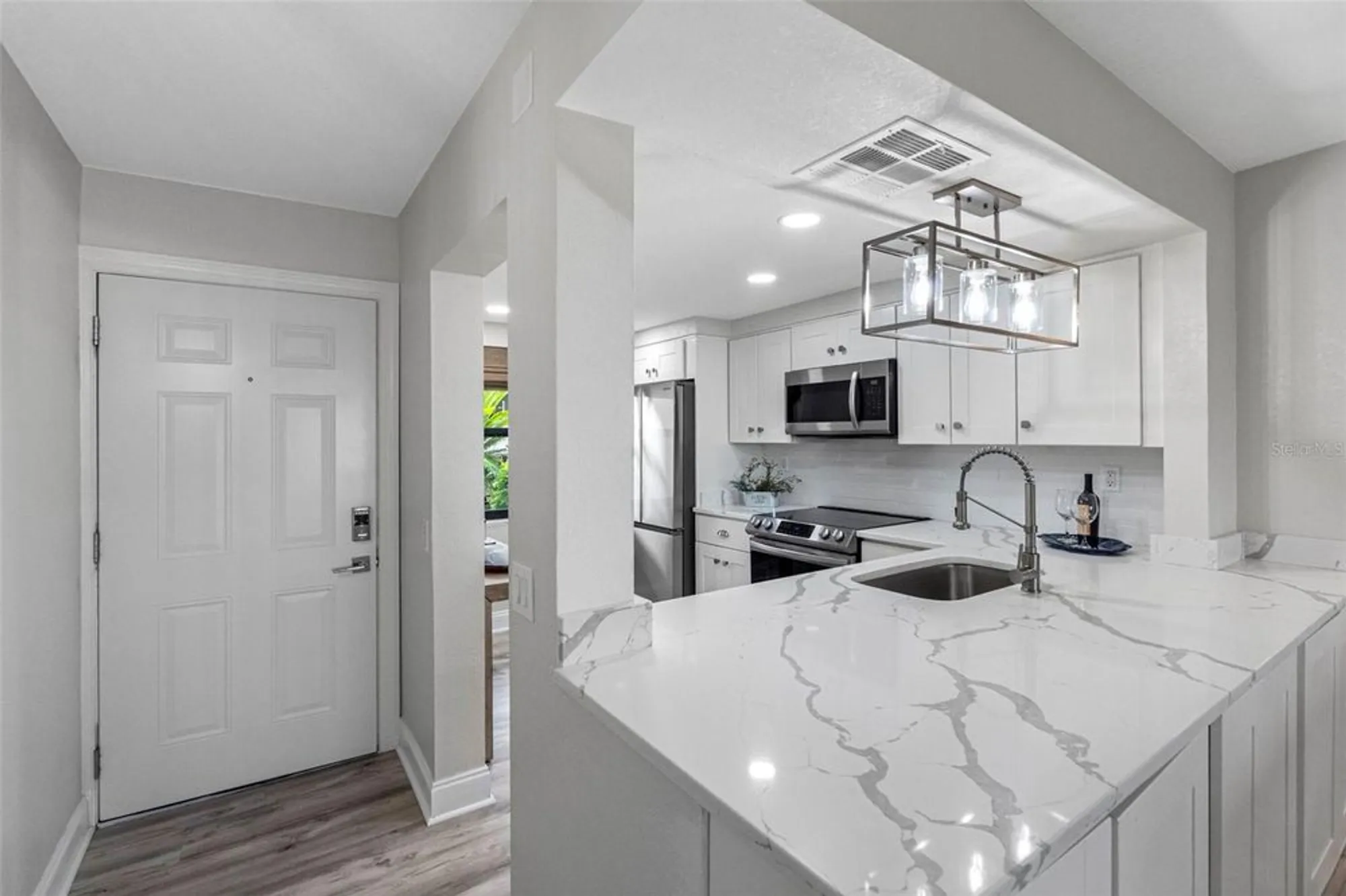 Property Slideshow image 13 of 78 | 6265 sun blvd apt 115, St Petersburg, FL, 33715