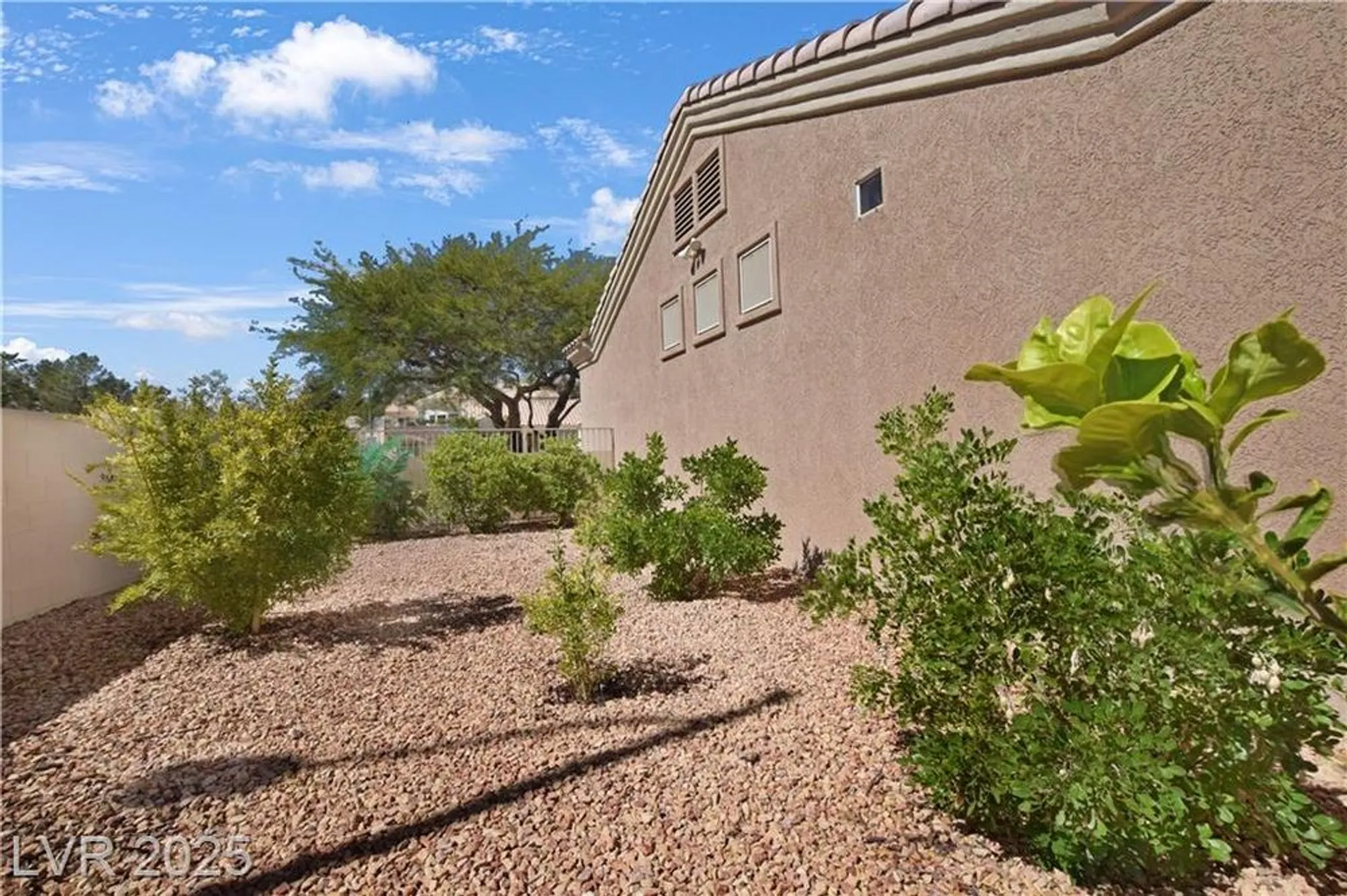 Property Slideshow image 36 of 40 | 2332 rumriver st, Las Vegas, NV, 89134