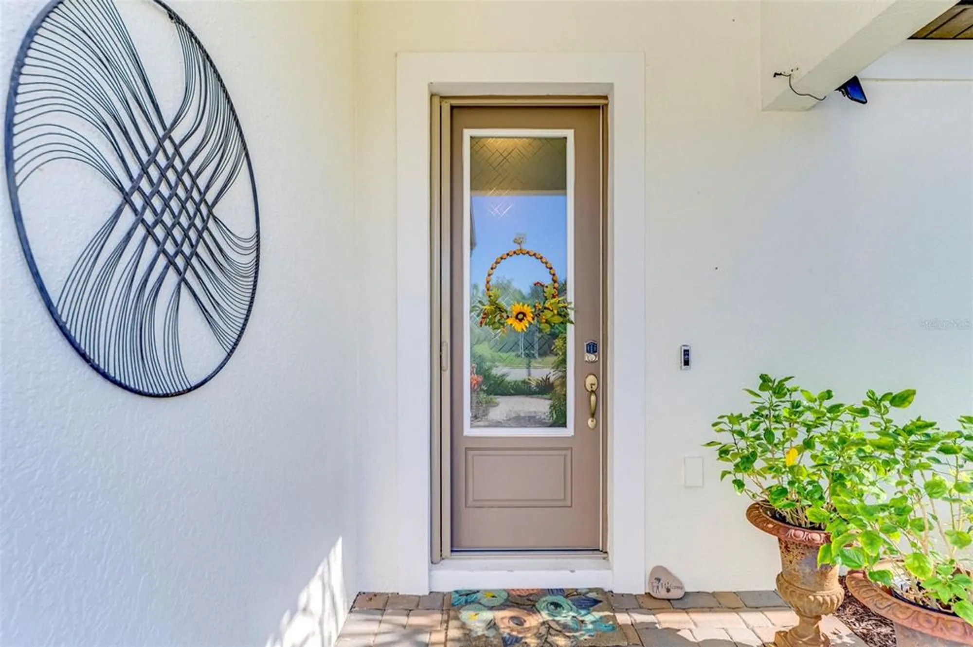 Property Slideshow image 10 of 73 | 26813 weiskopf dr, Englewood, FL, 34223