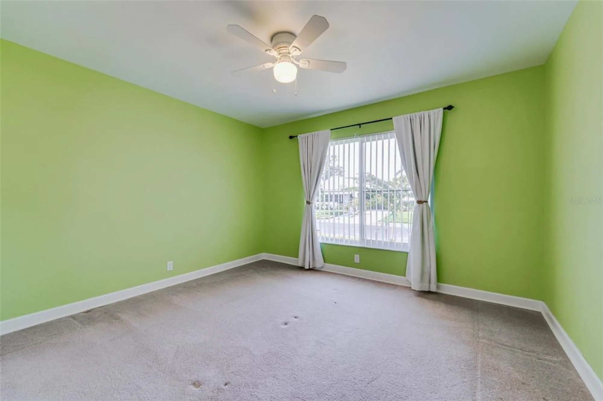 Property Slideshow image 43 of 72 | 9235 35th way n # 6, Pinellas Park, FL, 33782