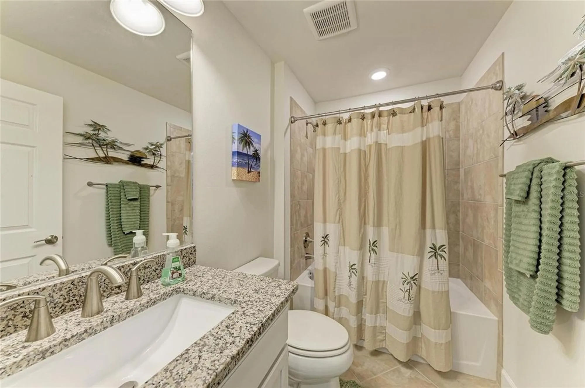 Property Slideshow image 37 of 65 | 7572 viola loop, Bradenton, FL, 34202