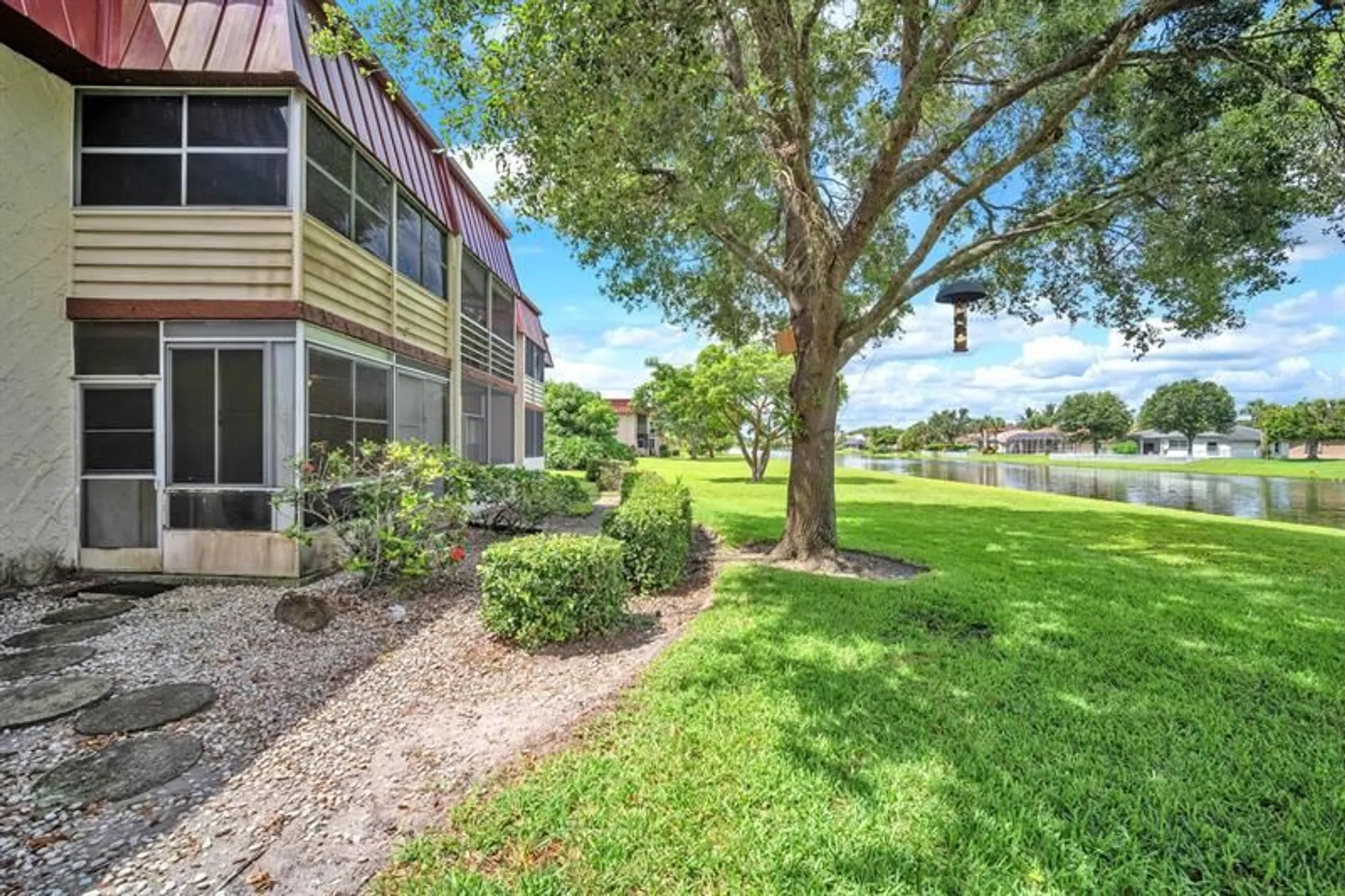 Property Slideshow image 4 of 33 | 12025 w greenway dr apt 104, Royal Palm Beach, FL, 33411