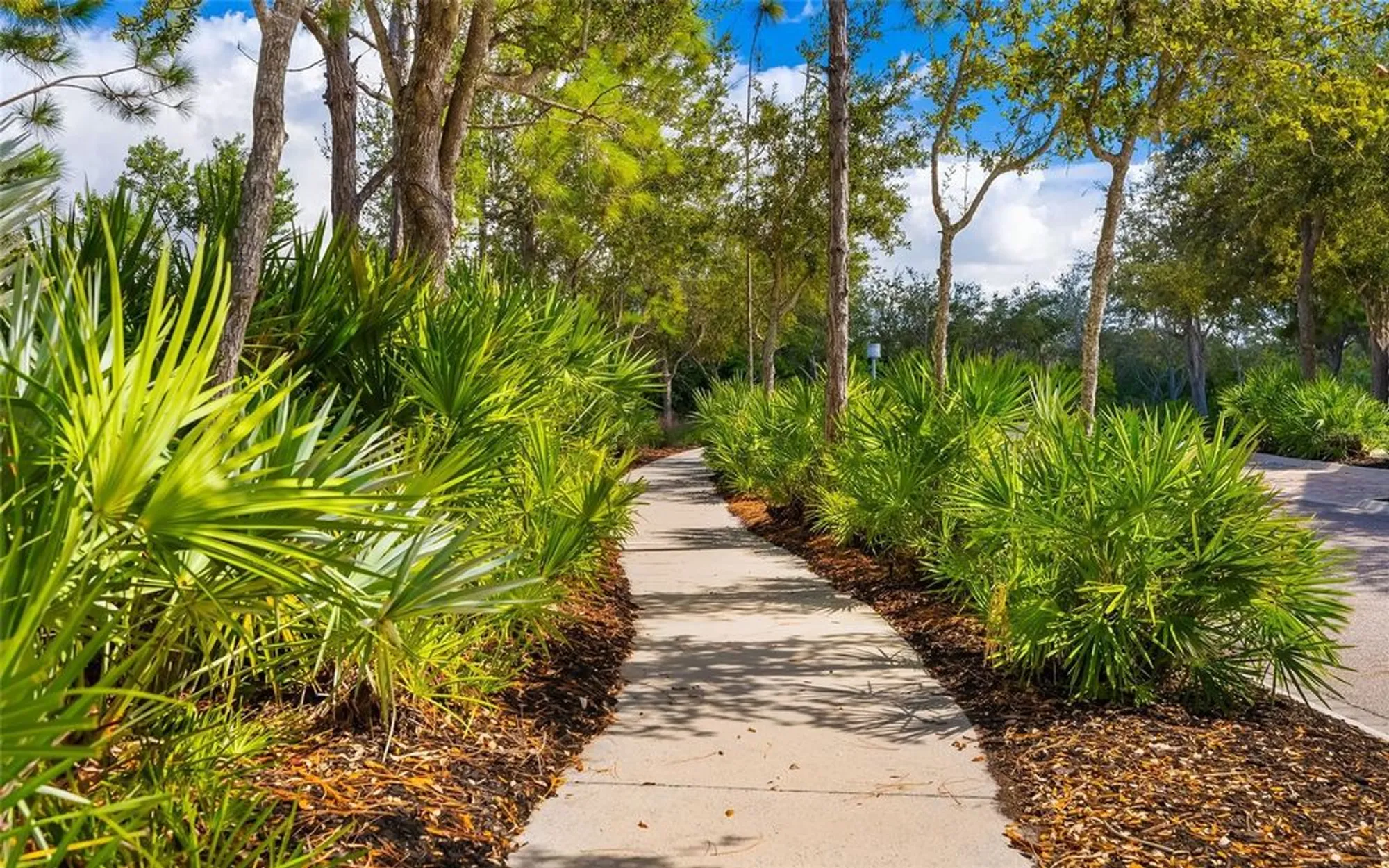 Property Slideshow image 30 of 50 | 339 sapphire lake dr unit 101, Bradenton, FL, 34209