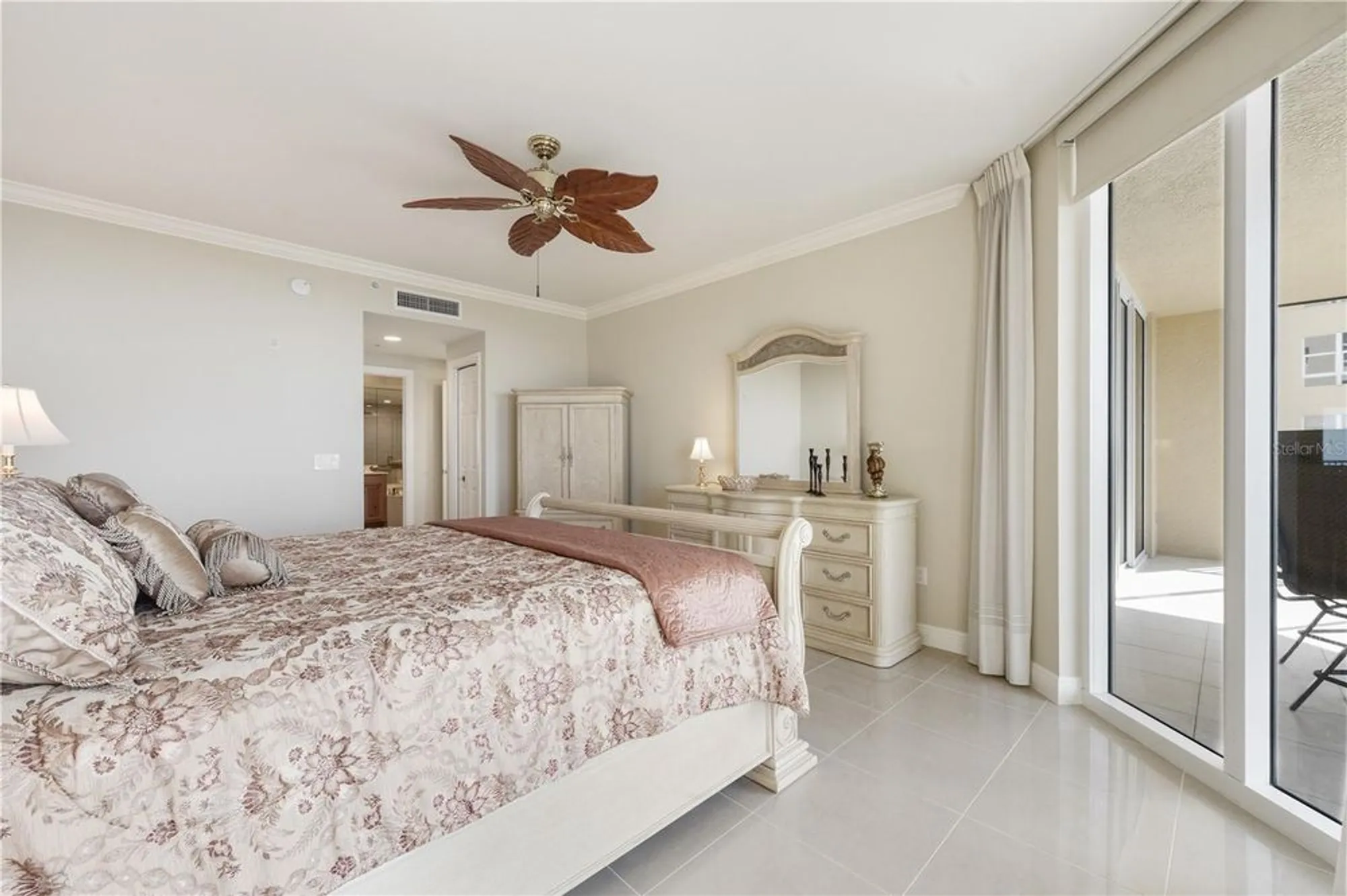 Property Slideshow image 29 of 73 | 3329 sunset key cir 401, Punta Gorda, FL, 33955
