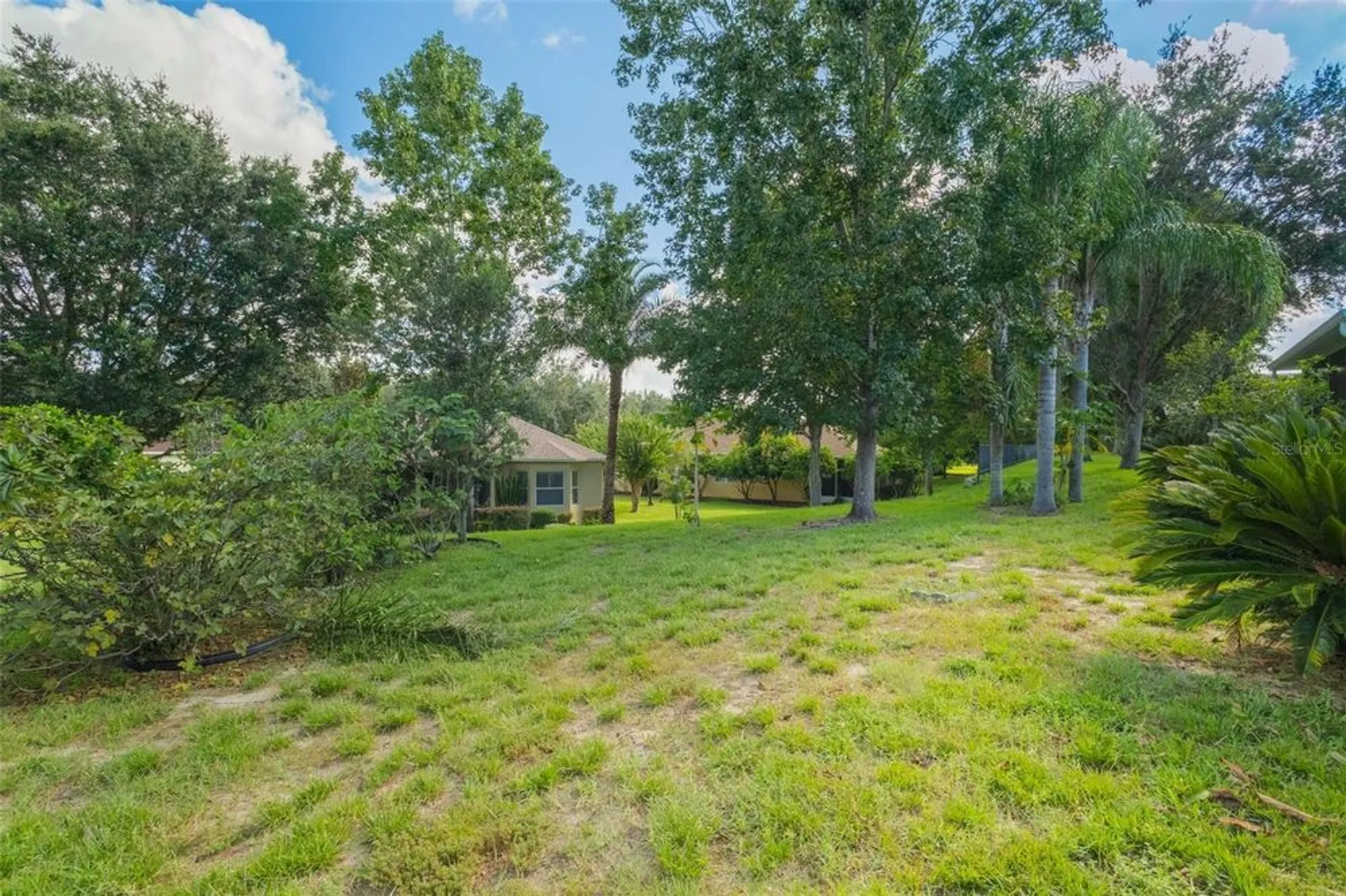 Property Slideshow image 34 of 50 | 103 crescent moon dr, Groveland, FL, 34736