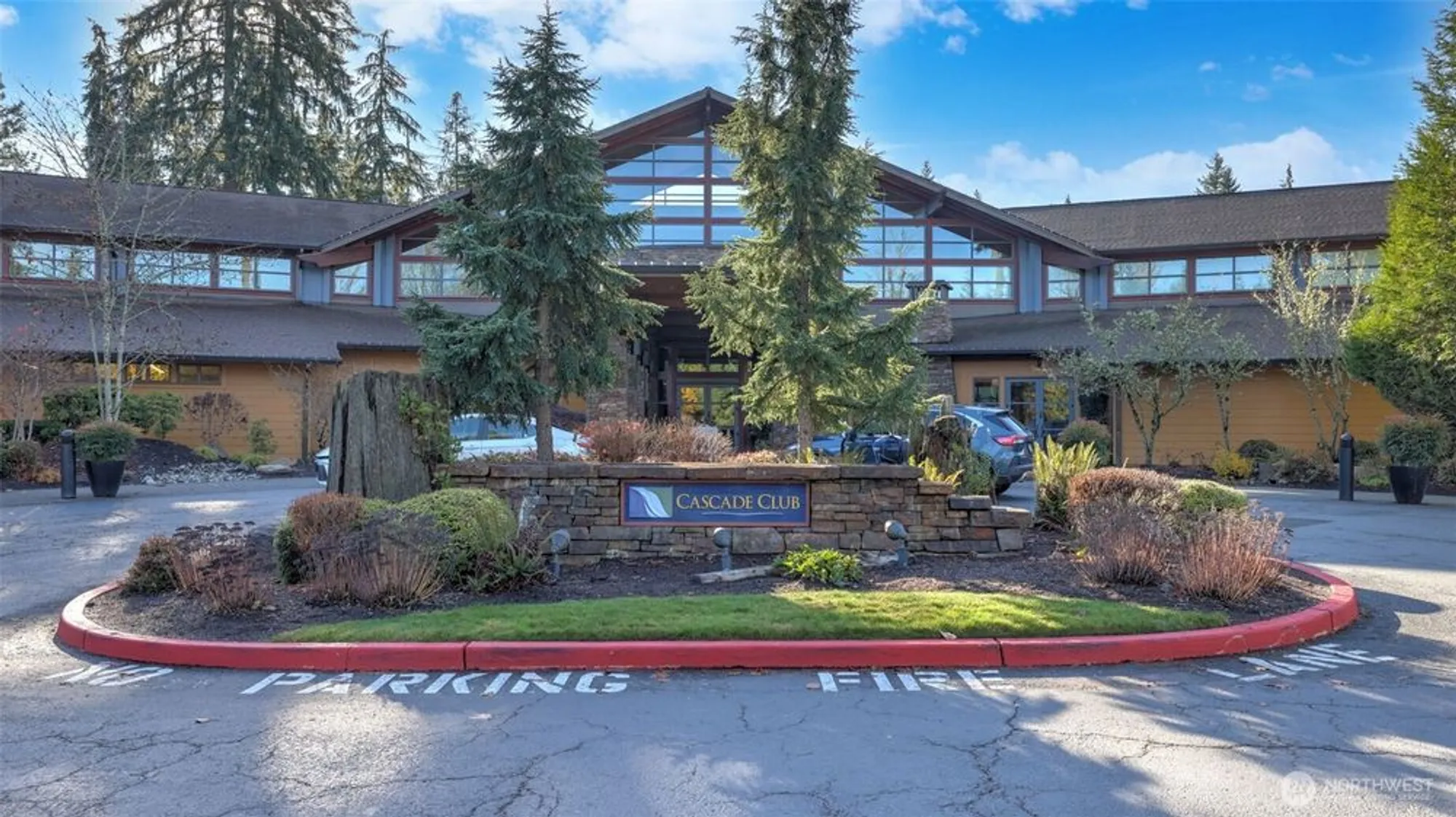 Property Slideshow image 31 of 40 | 12832 231st pl, Redmond, WA, 98053