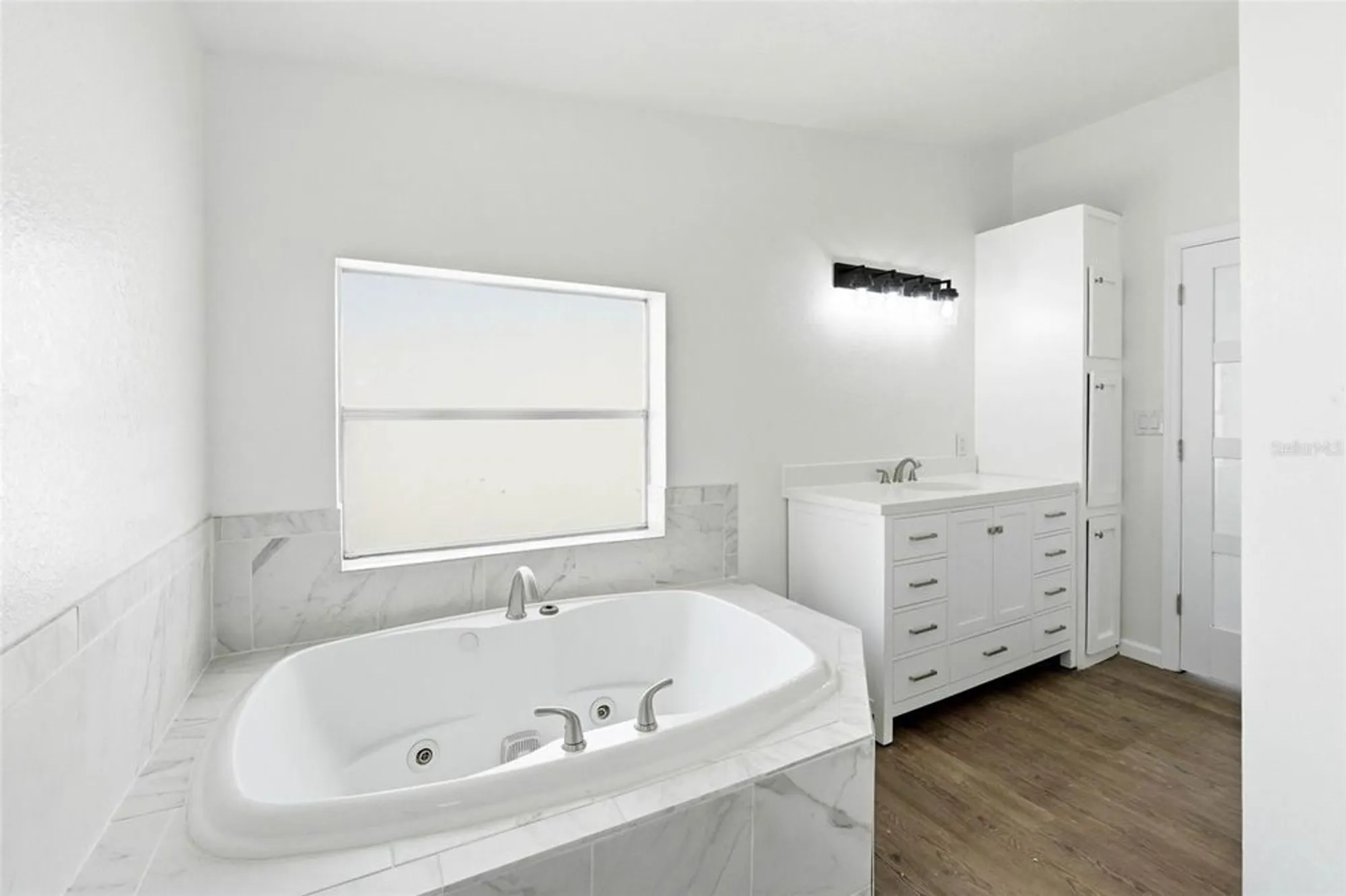 Property Slideshow image 27 of 38 | 5180 lexington cir, Wildwood, FL, 34785