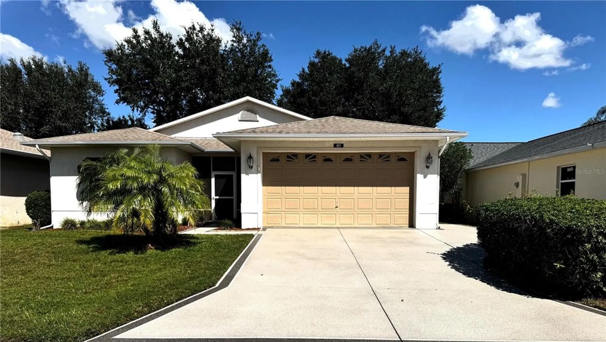 Property Slideshow image 1 of 54 | 321 ranchwood dr, Leesburg, FL, 34748
